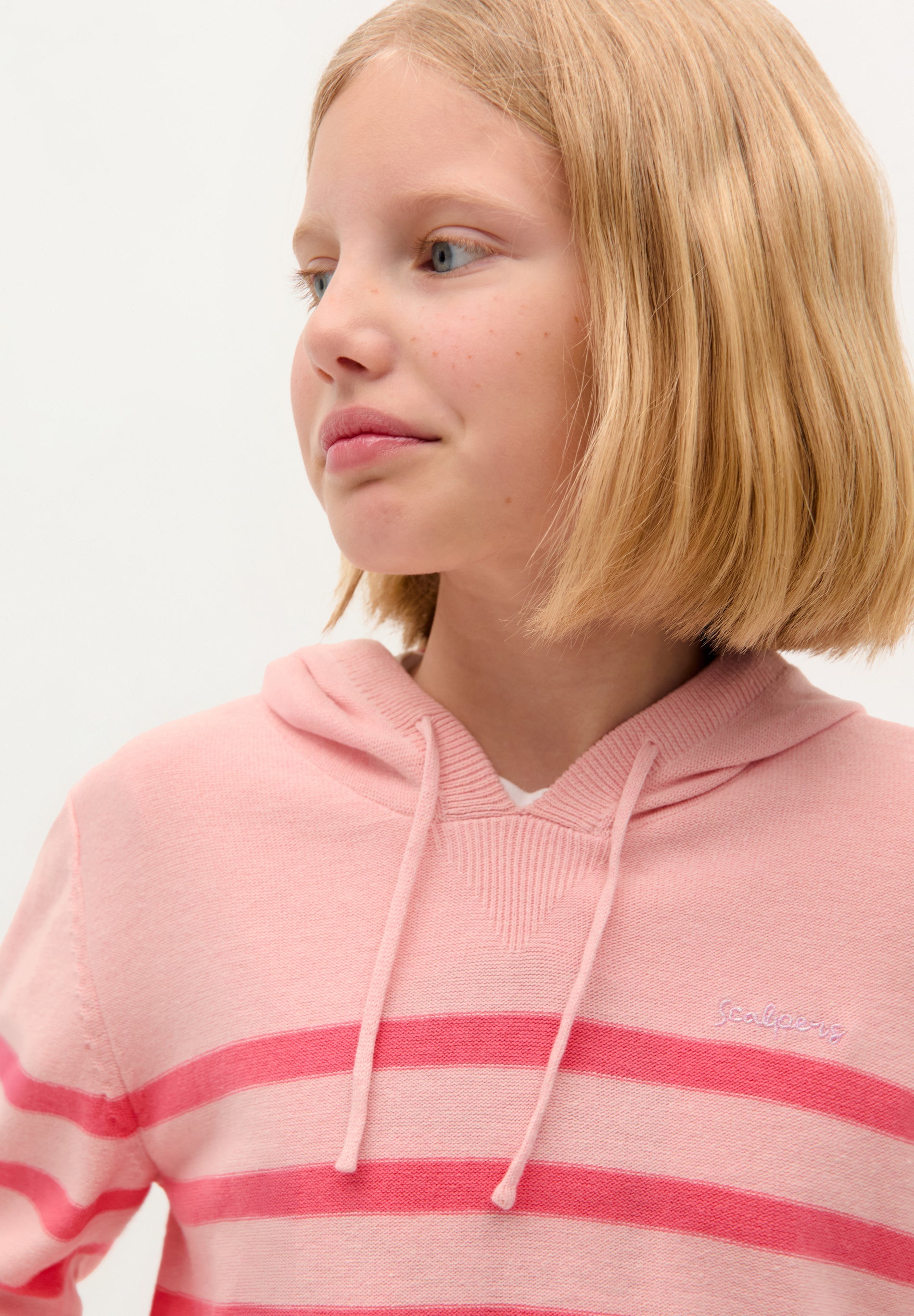 HOODIE DE MALHA ÀS RISCAS
