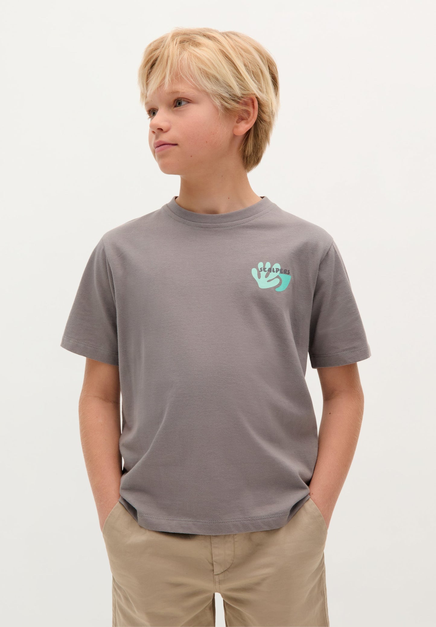 T-SHIRT COM PADRÃO SURF