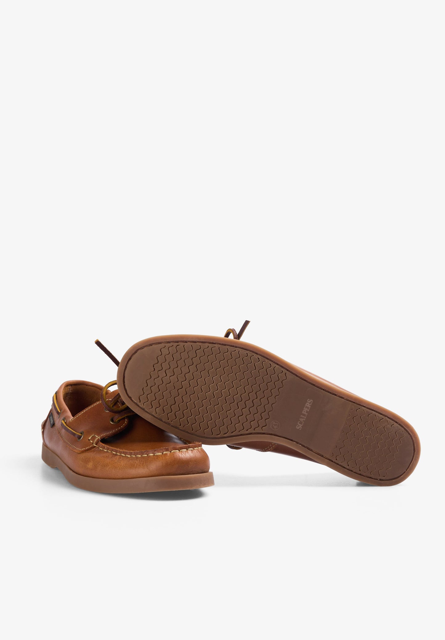 SAPATOS DE VELA EM PELE LISOS