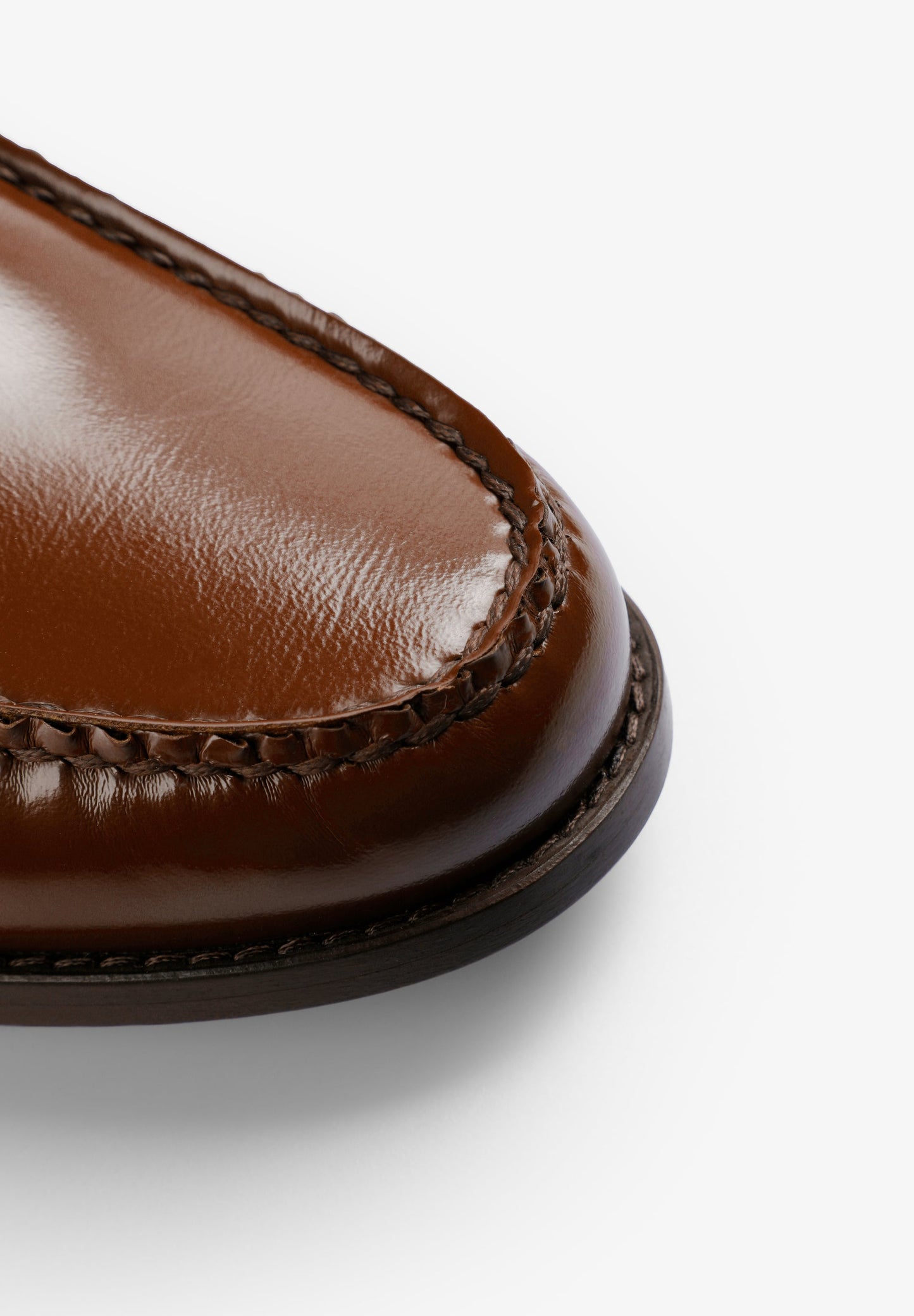 MOCASSINS EM 100% PELE