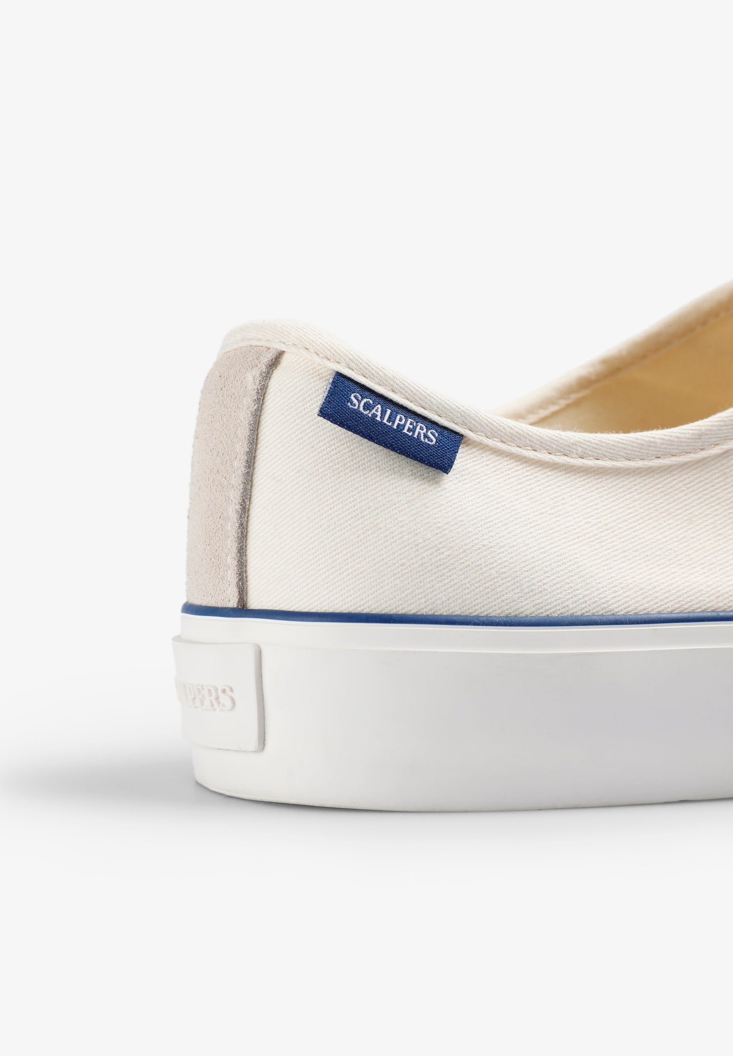 SAPATILHAS BAIXAS COM SOLA VULCANIZADA