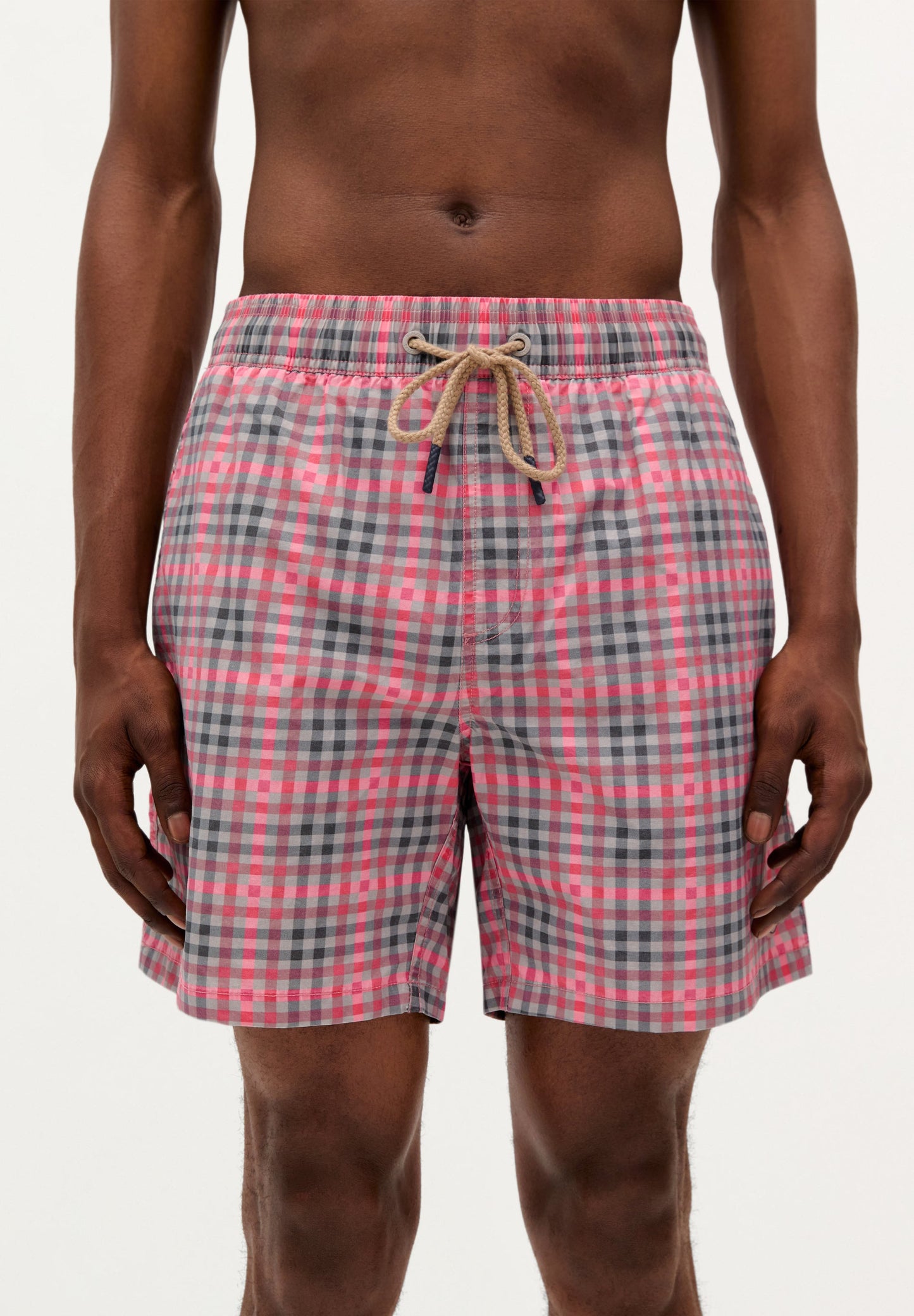 FATO DE BANHO COM PADRÃO TARTAN
