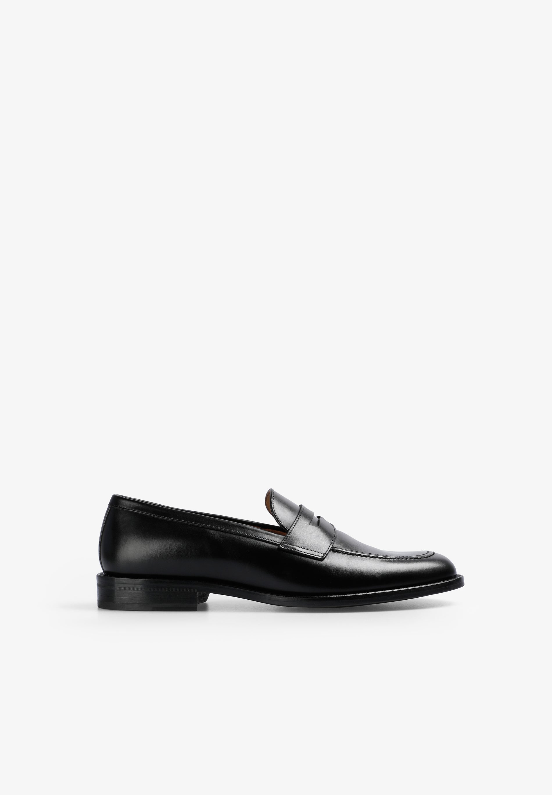 MOCASSIM PRETO COM PALA