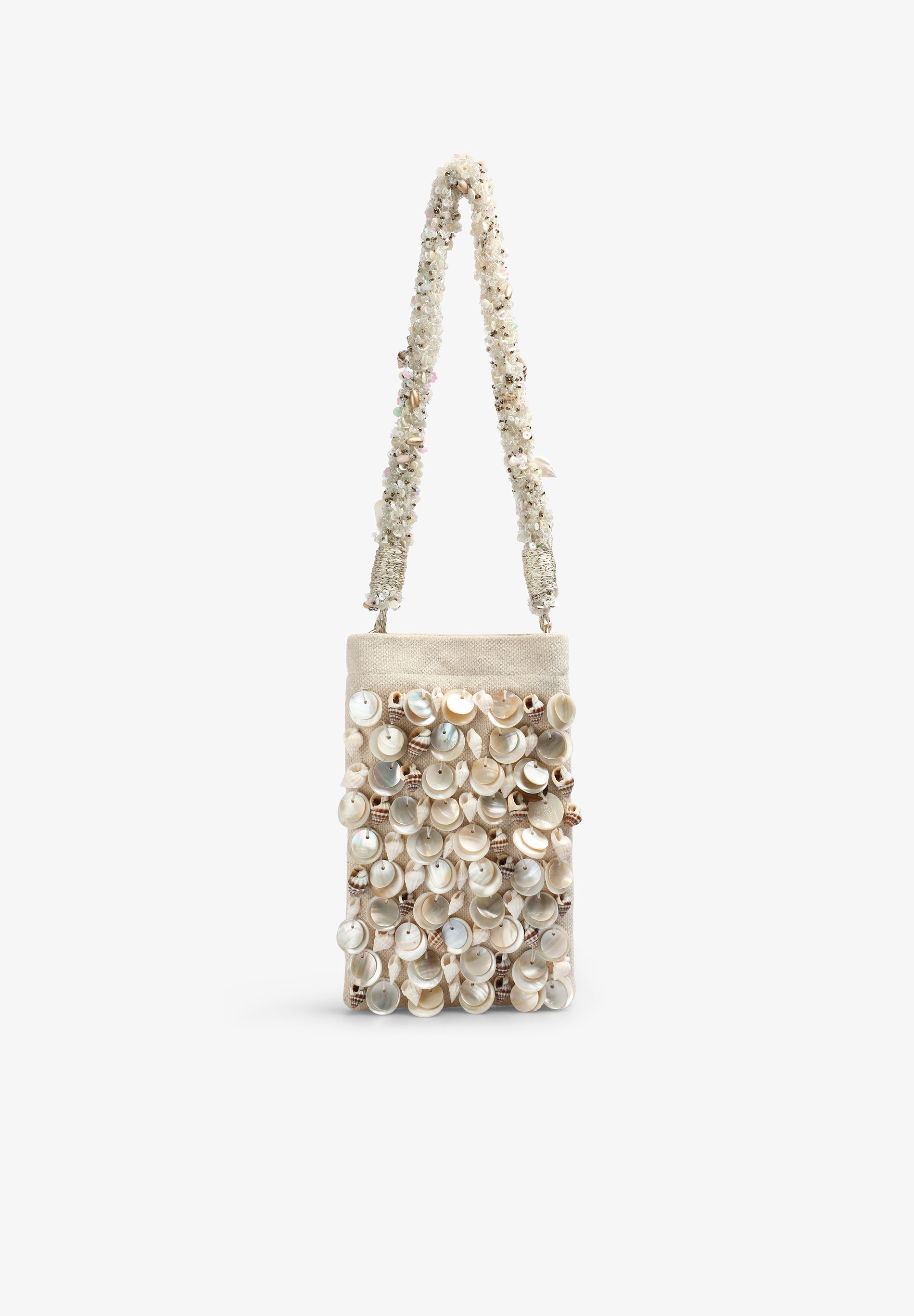 BOLSA COM PORMENORES DE CONCHAS