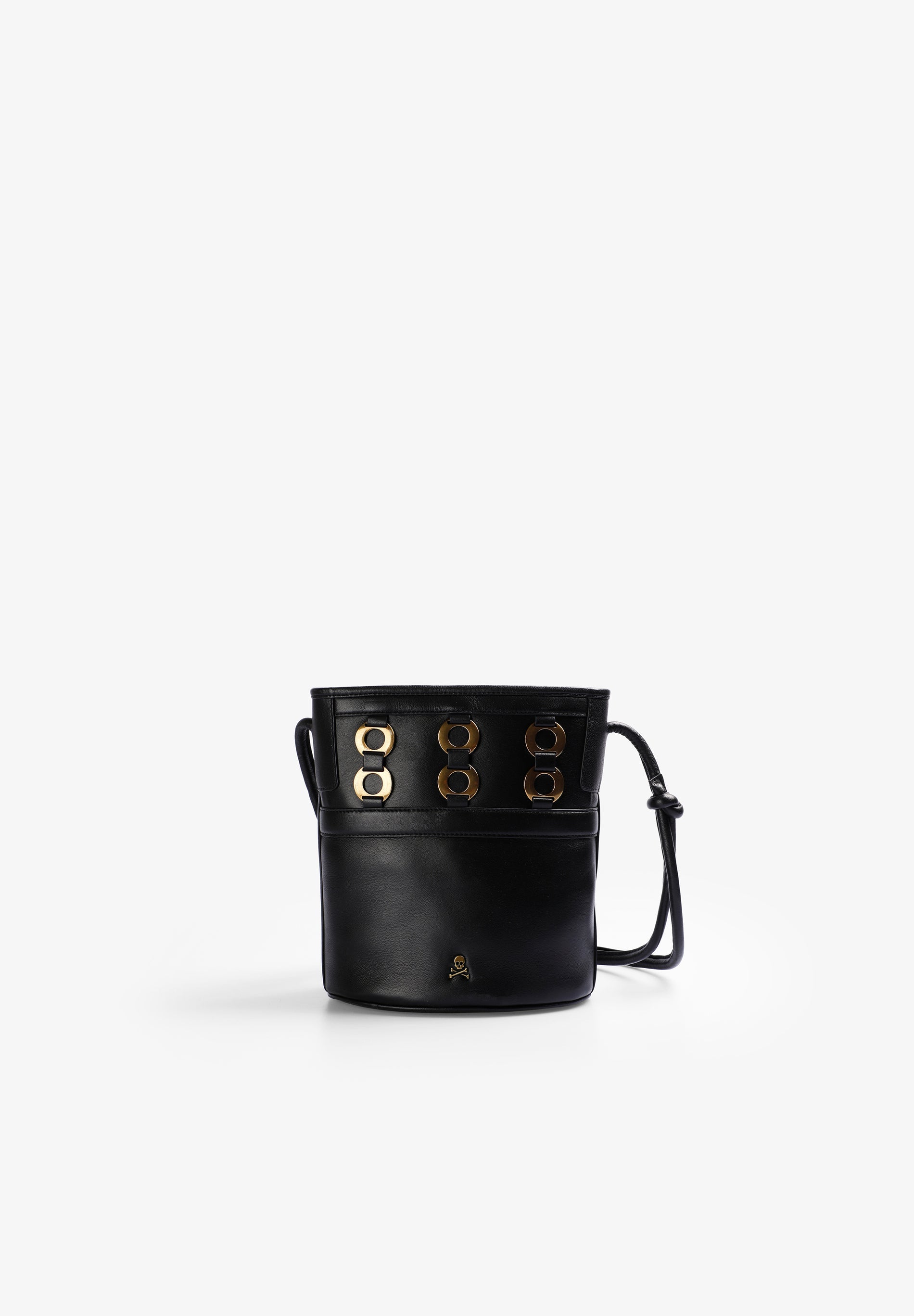 BOLSA EM PELE TIPO BALDE COM ANILHAS
