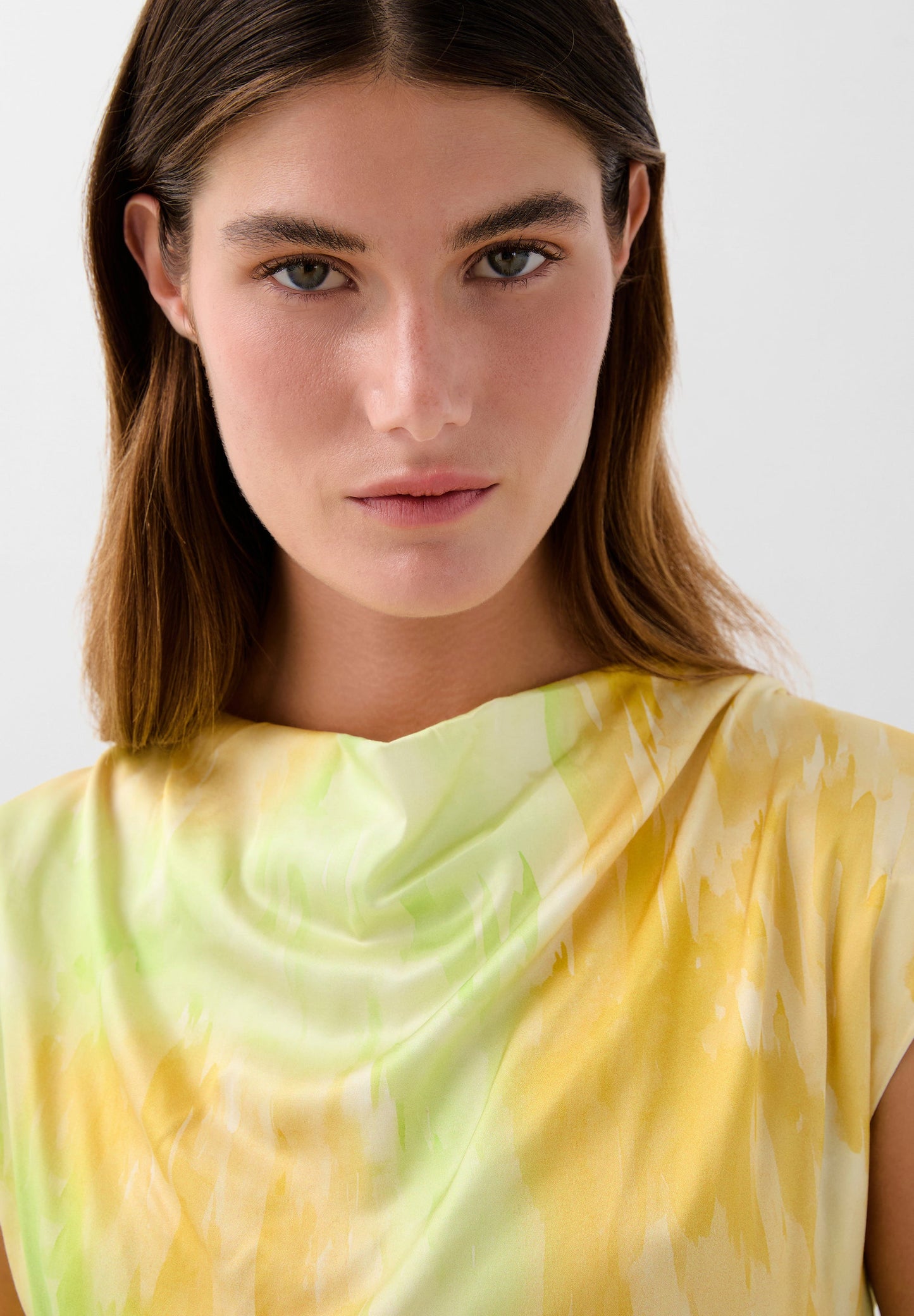 VESTIDO COM ABERTURAS TIE-DYE