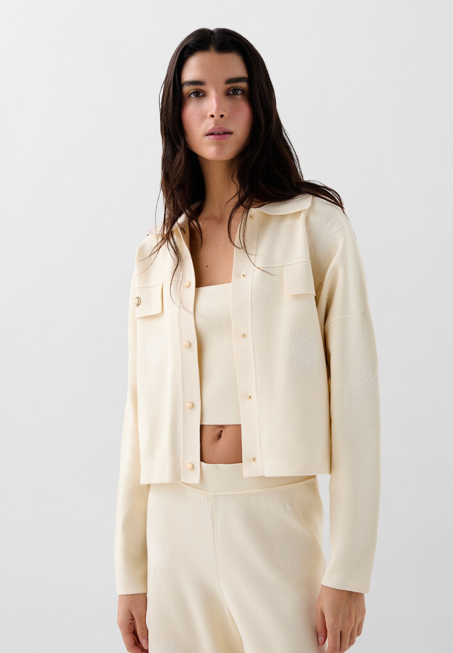 CARDIGAN DE MALHA COM PORMENORES DE SÓIS