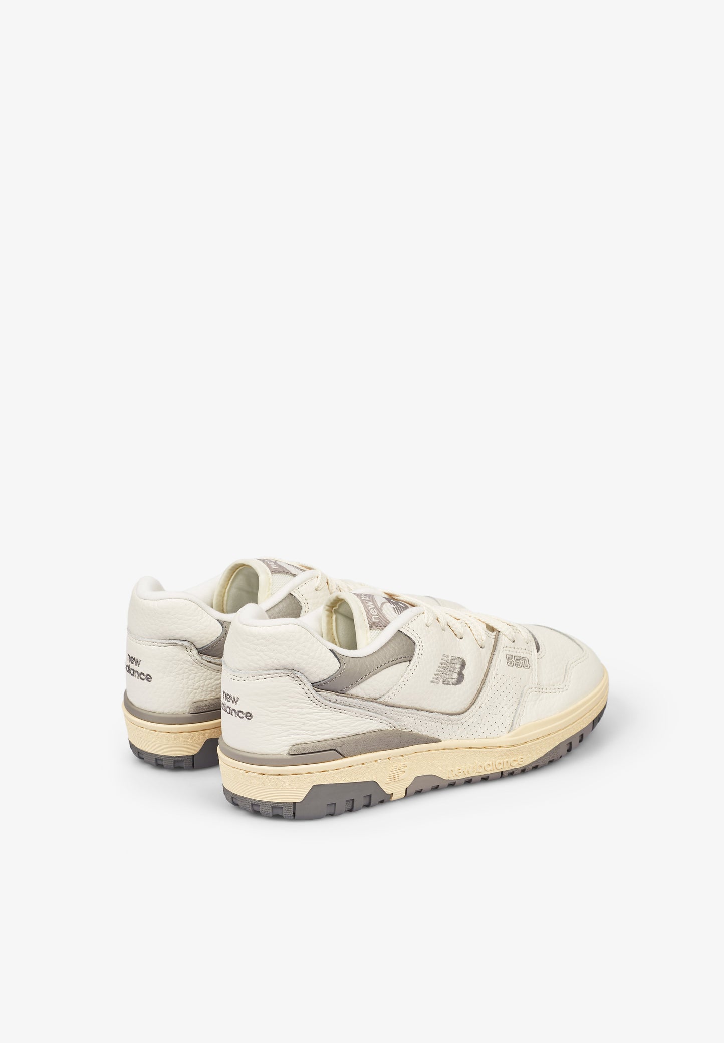 NEW BALANCE | SAPATILHAS 550