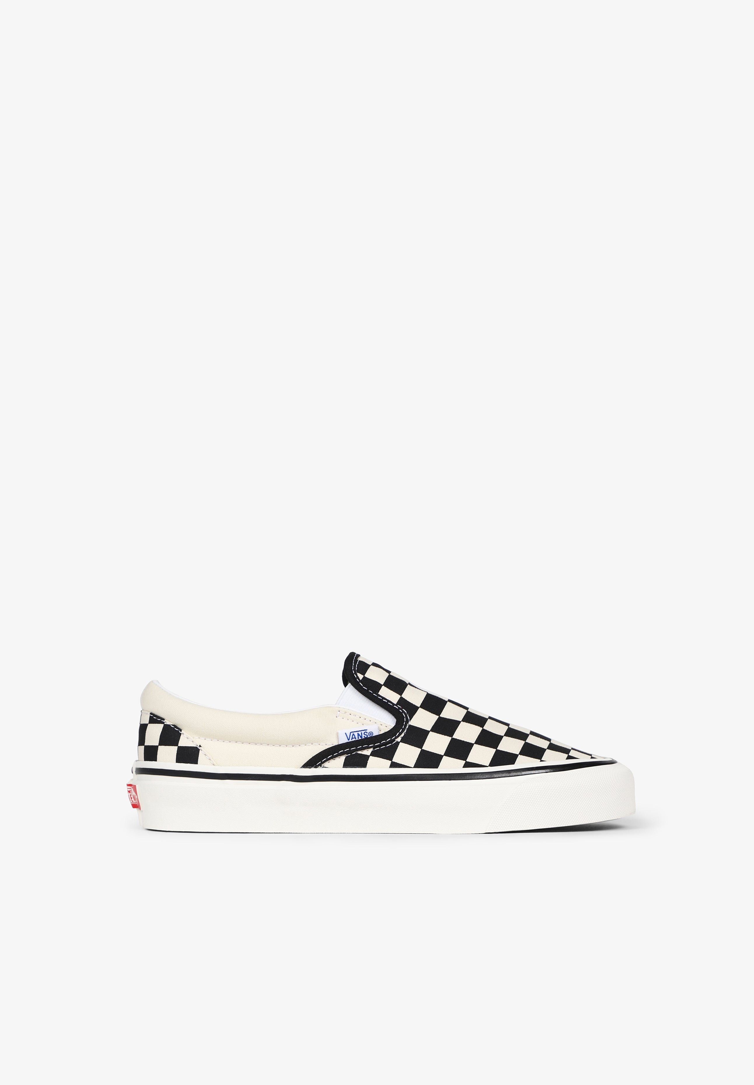 VANS | SAPATILHAS UA CLASSIC SLIP-ON