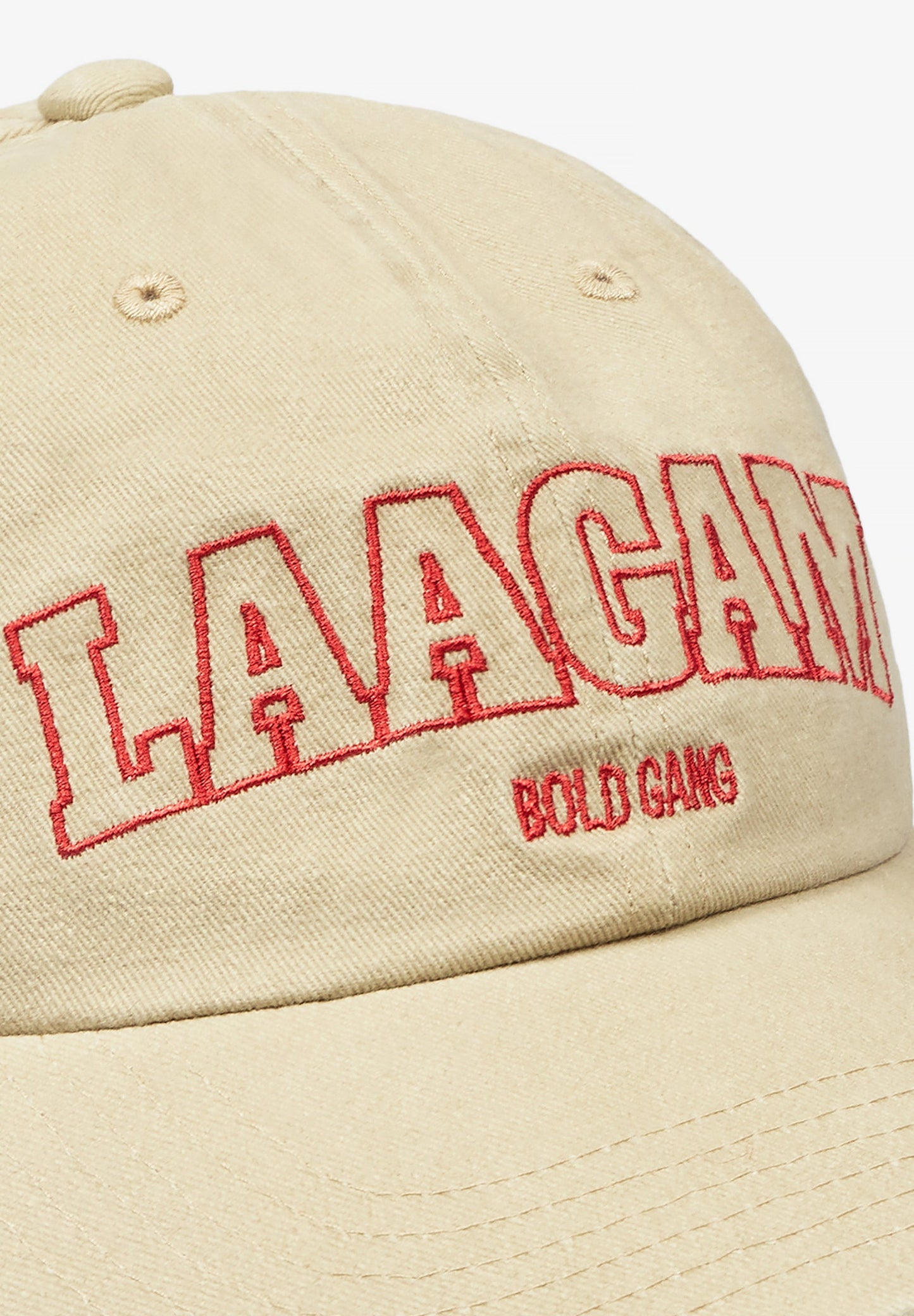 LAAGAM | BONÉ BEGE COM LOGÓTIPO BORDADO