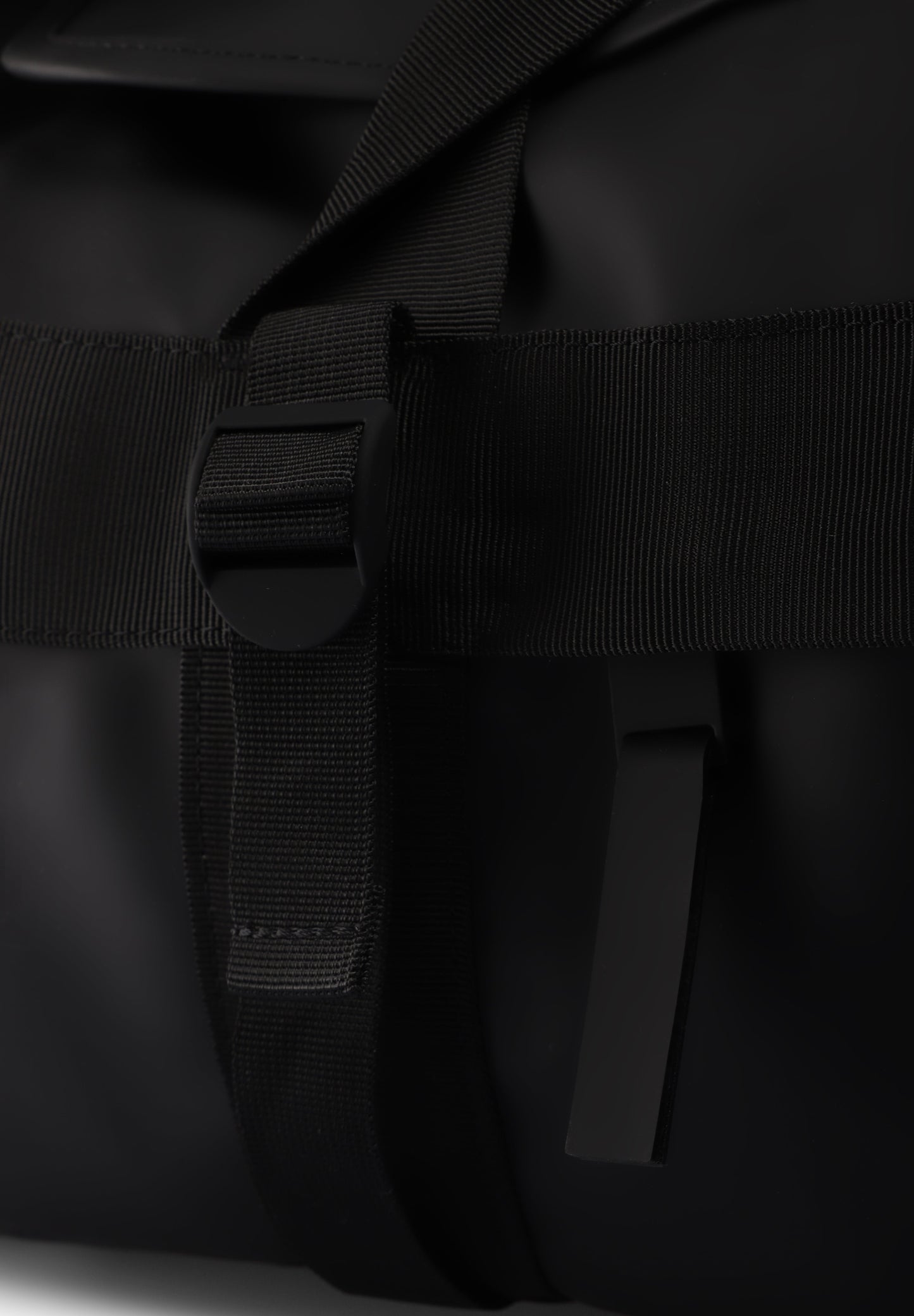 RAINS | MOCHILA TEXEL DUFFEL SMALL W3