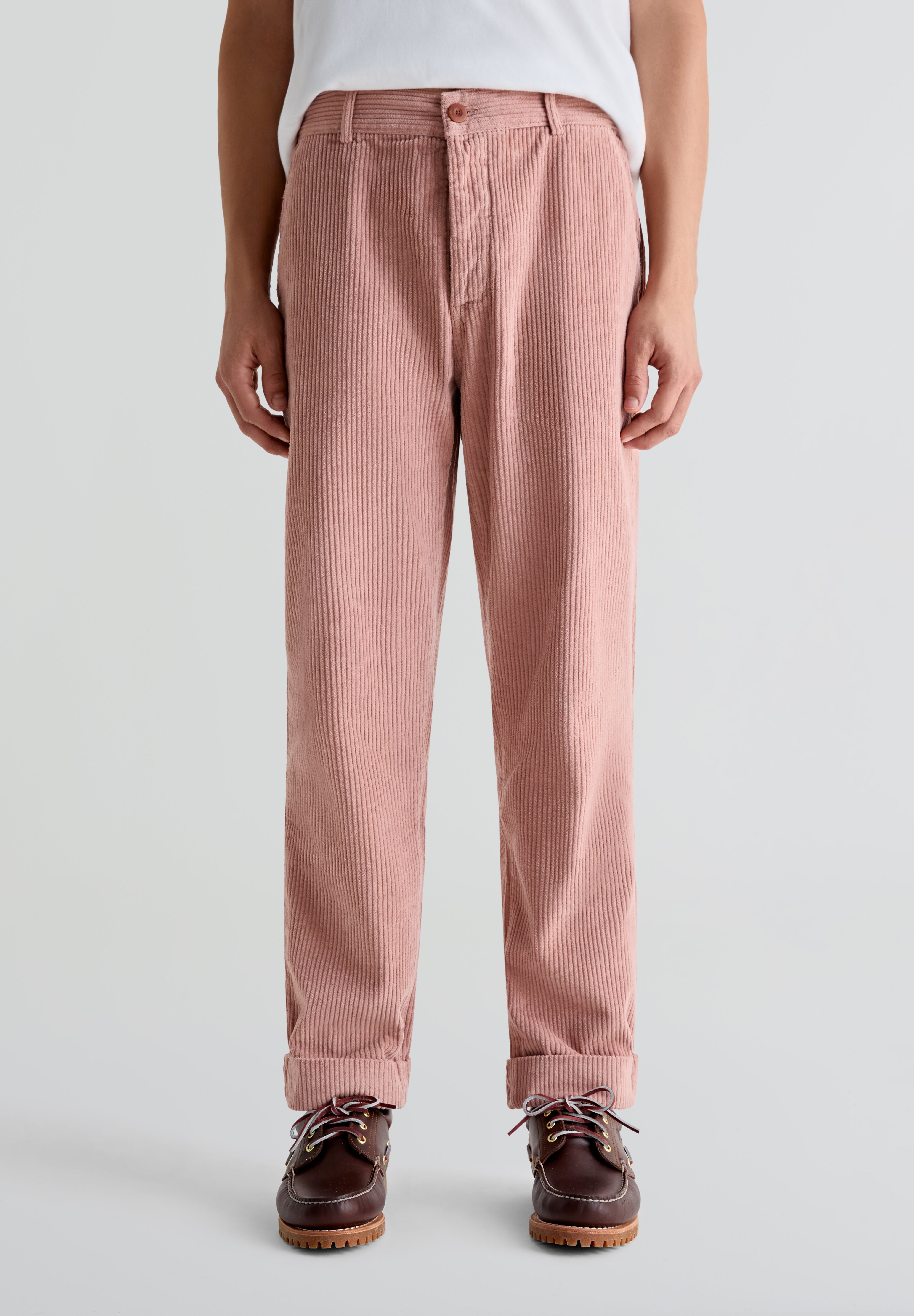 EDMMOND STUDIOS | CALÇAS JORGE