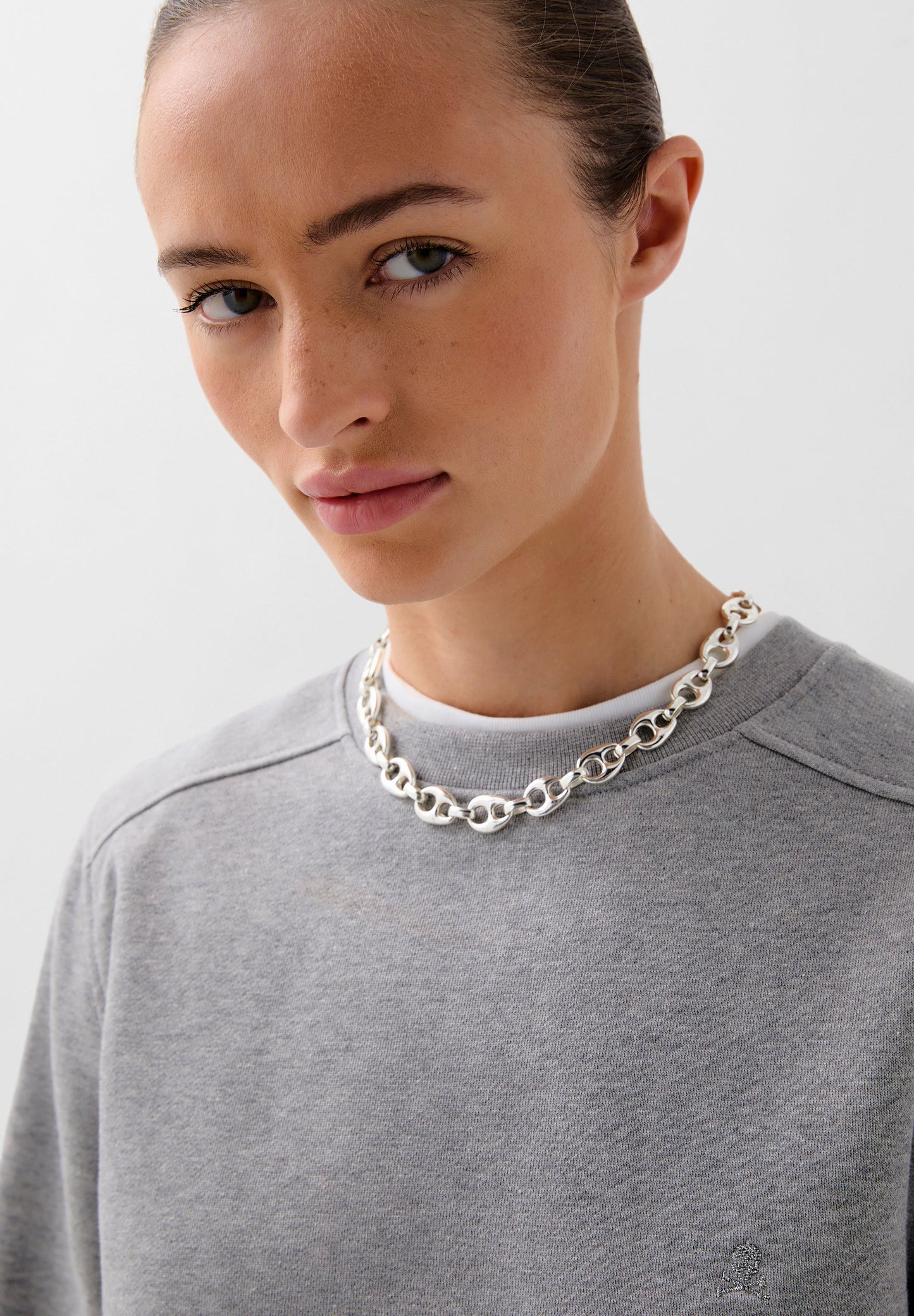 SWEATSHIRT BÁSICA COM SKULL