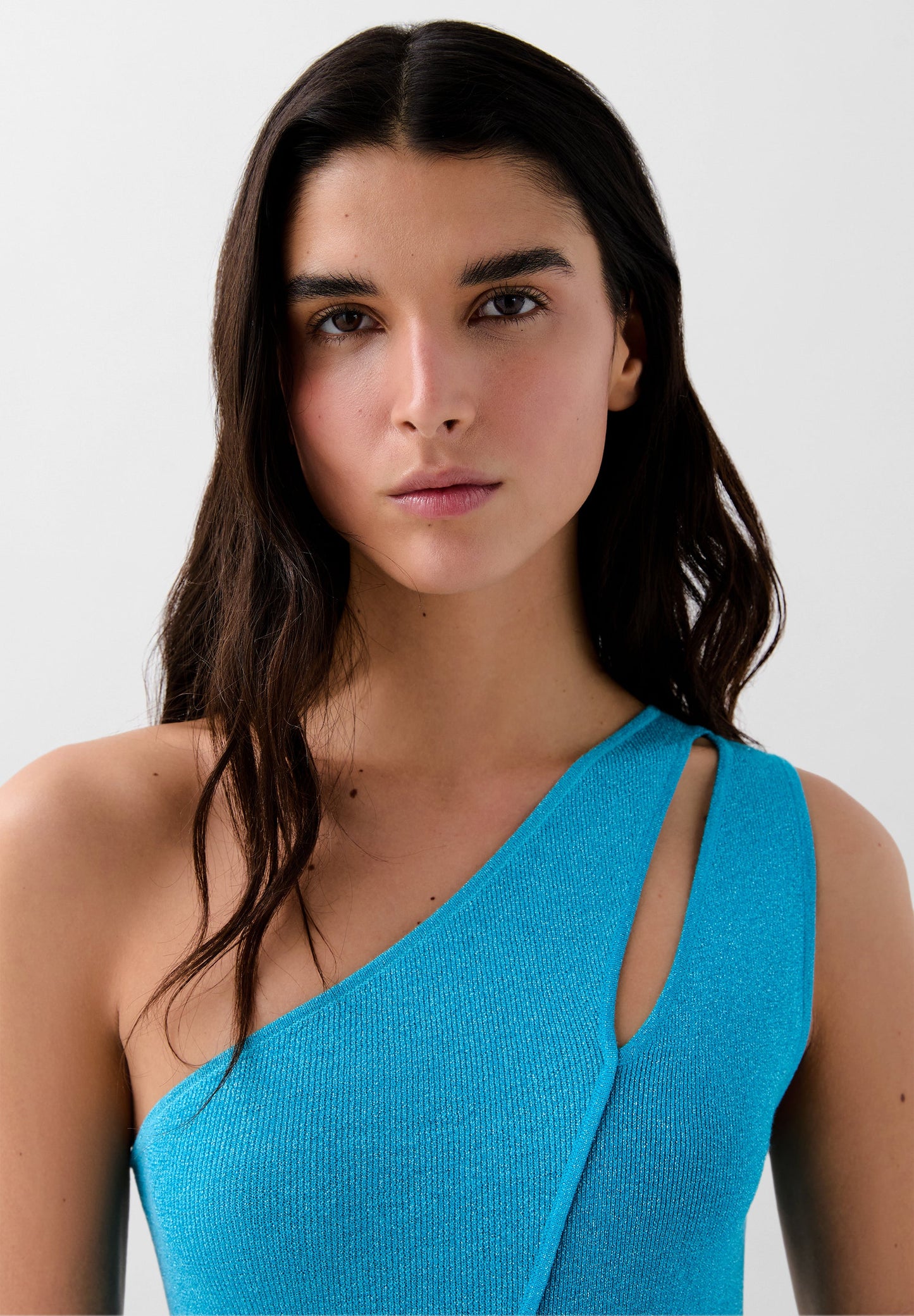 VESTIDO DE MALHA EM FIO METALIZADO BICOLOR