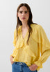 BLUSA COM FOLHOS E PORMENORES DE FIO METALIZADO