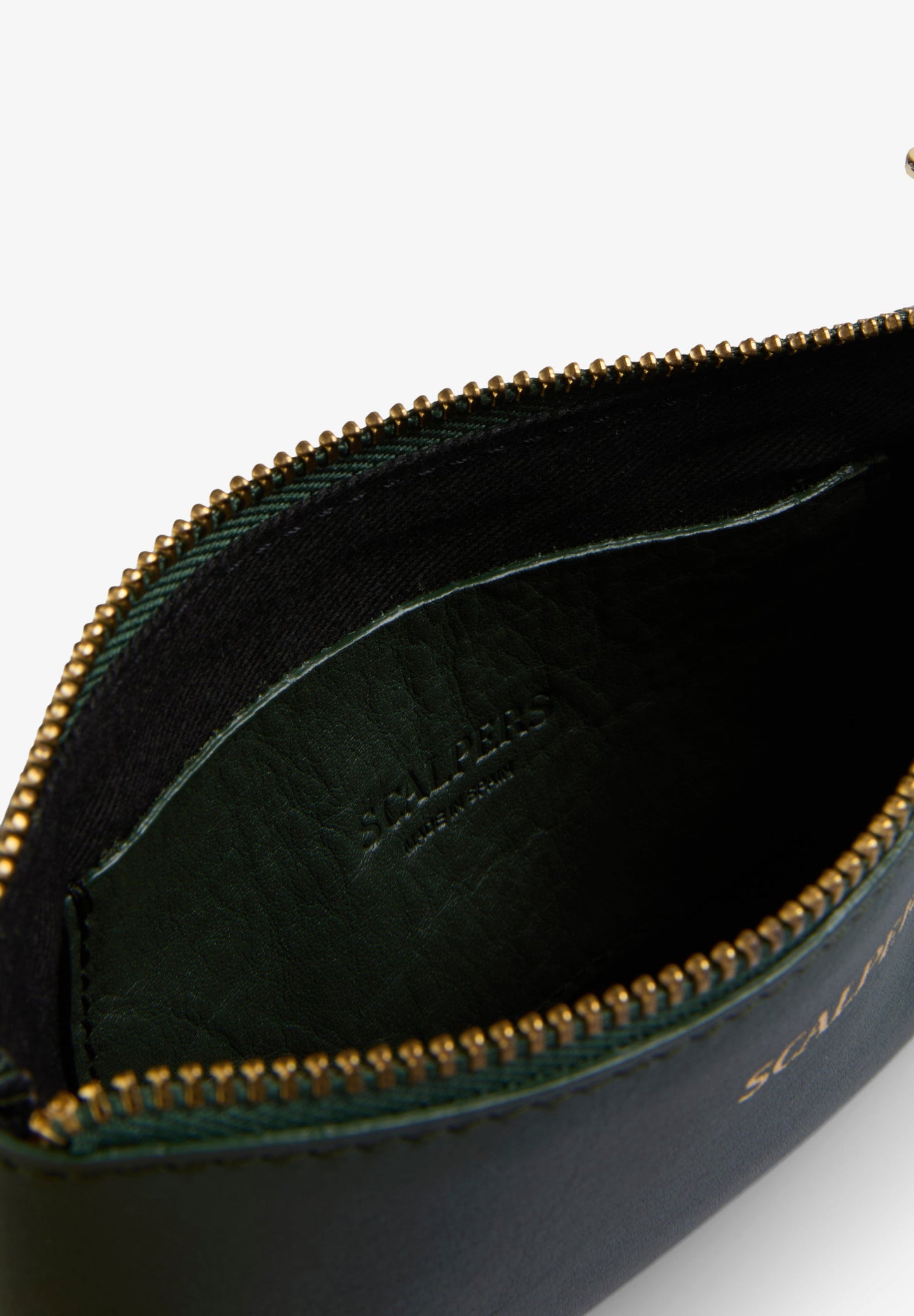PORTA-MOEDAS EM PELE