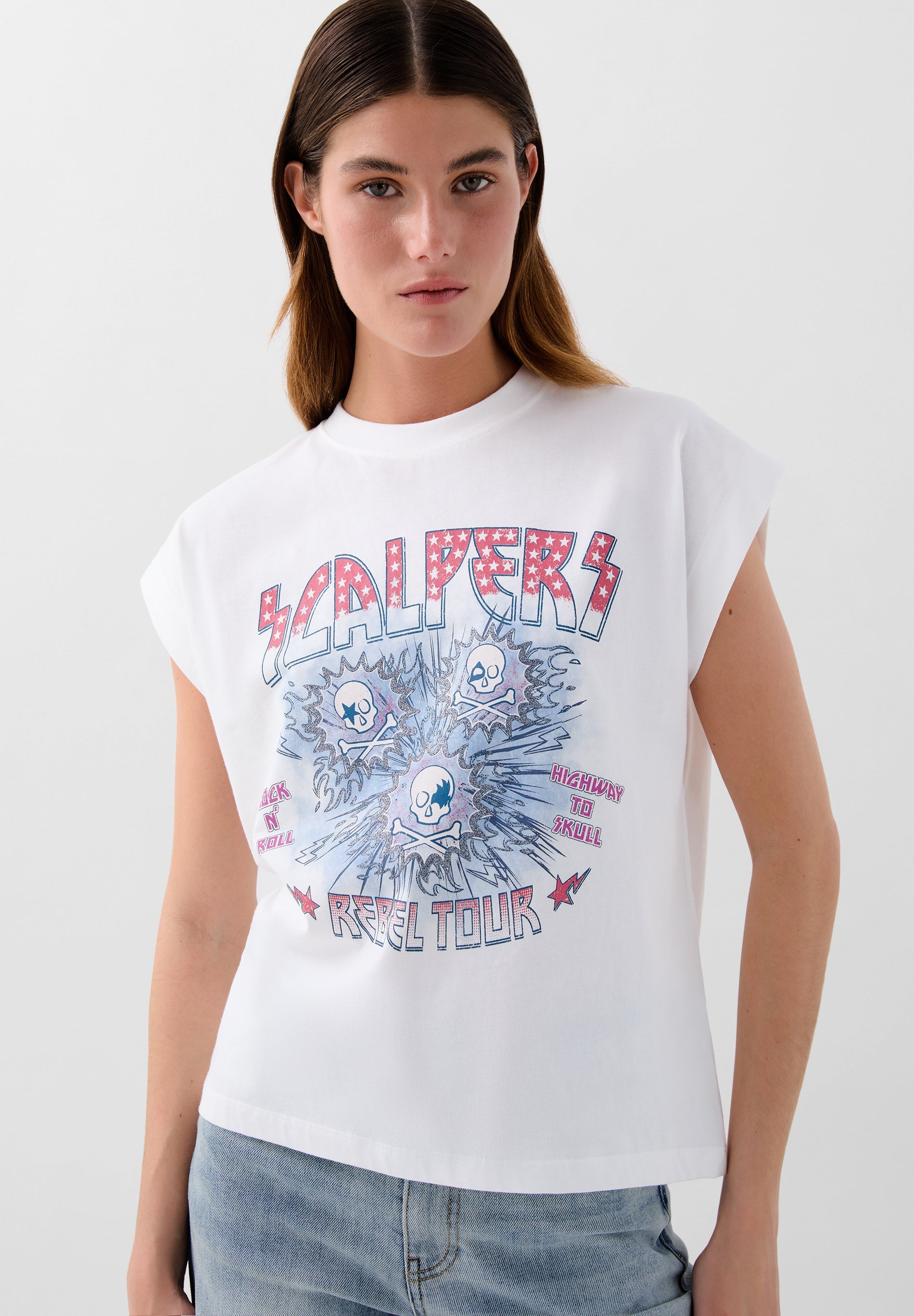 T-SHIRT COM PADRÃO ROCK TOUR