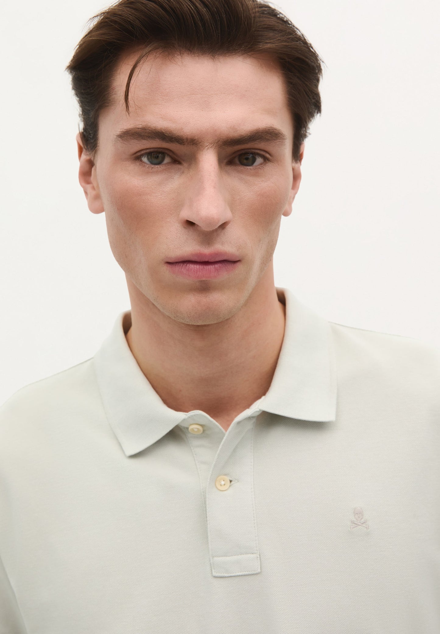 CAMISA POLO BÁSICA COM SKULL