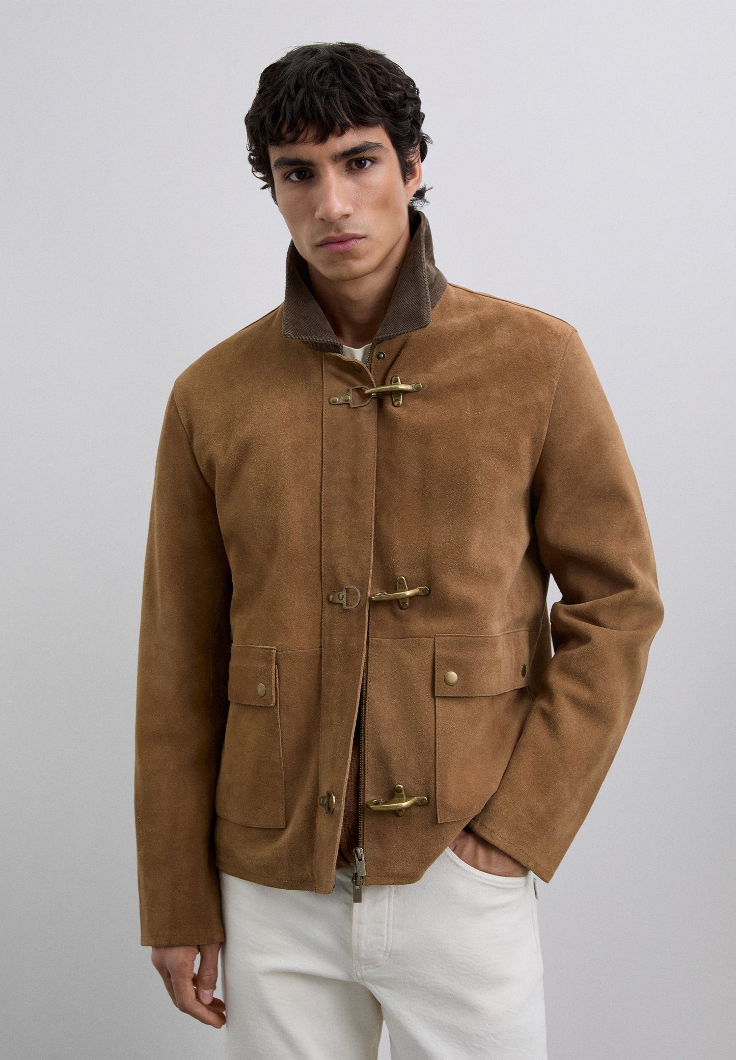 CARDIGAN DE PELE COM GOLA DE BOMBAZINA