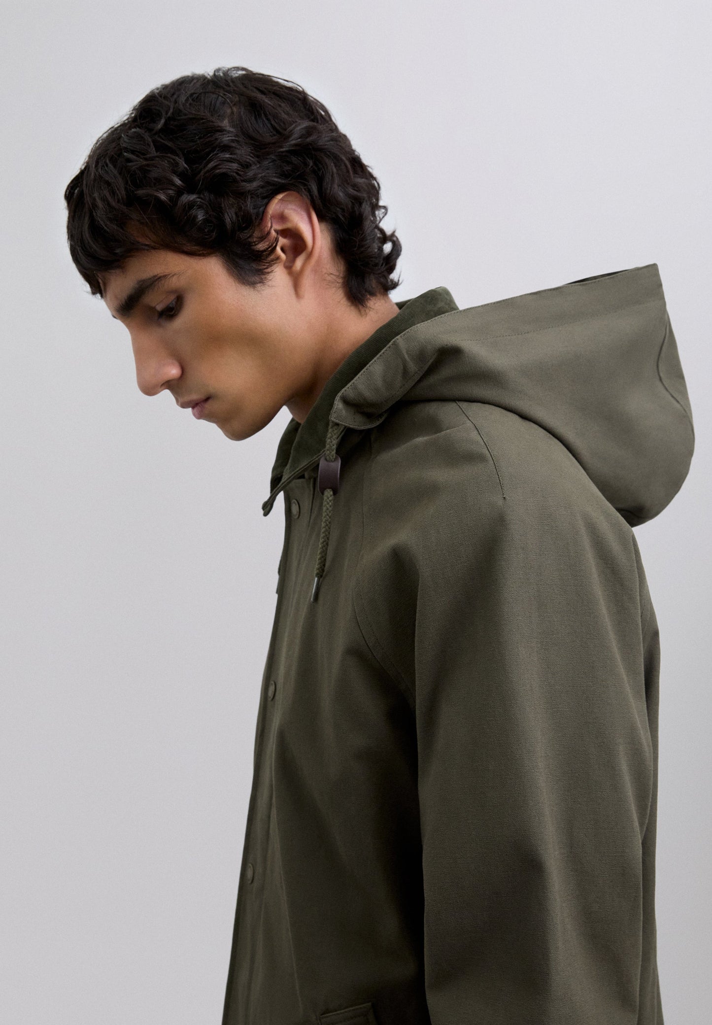 CARDIGAN COM CAPUZ EM ALGODÃO