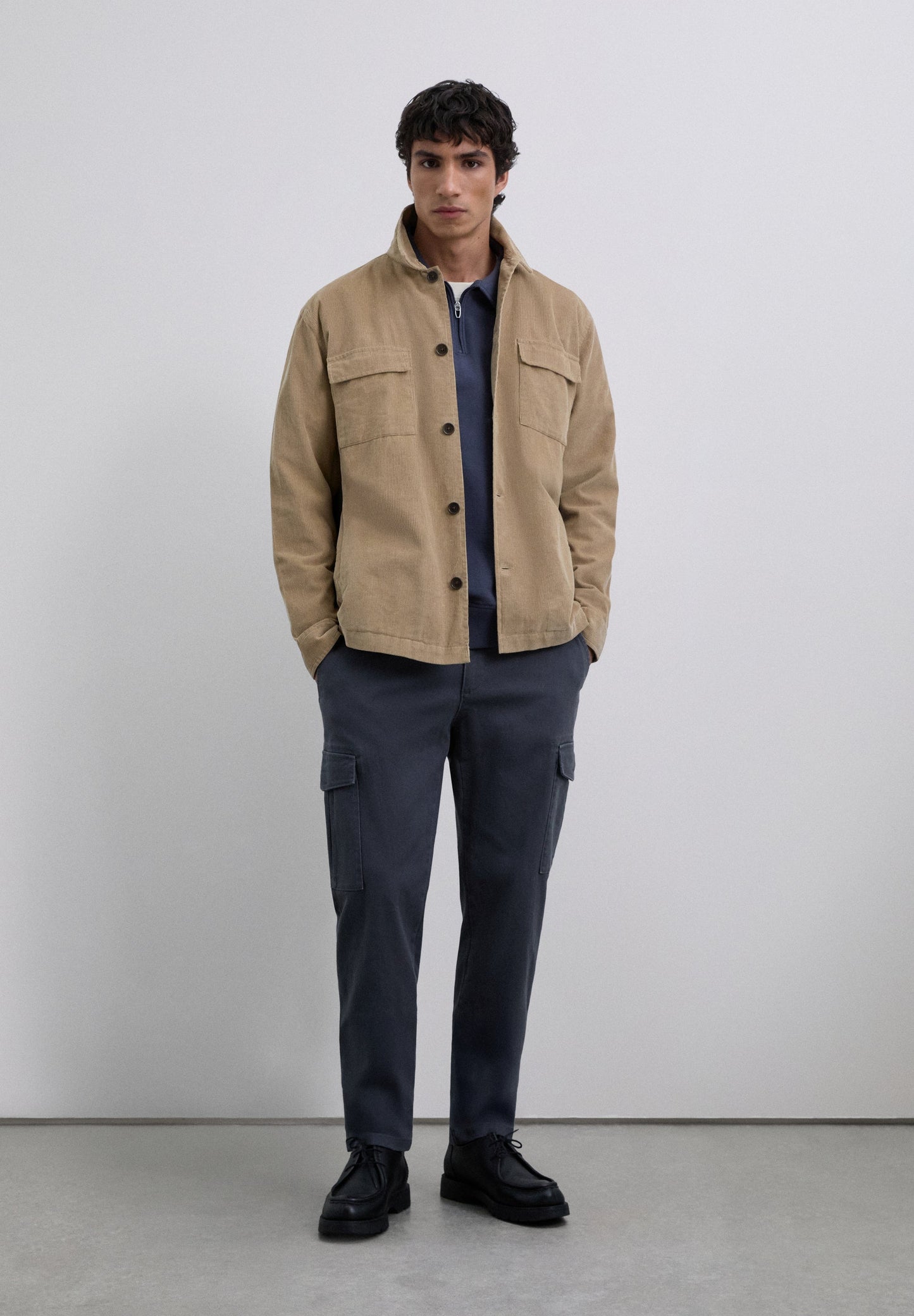 CALÇAS CARGO CROPPED FIT