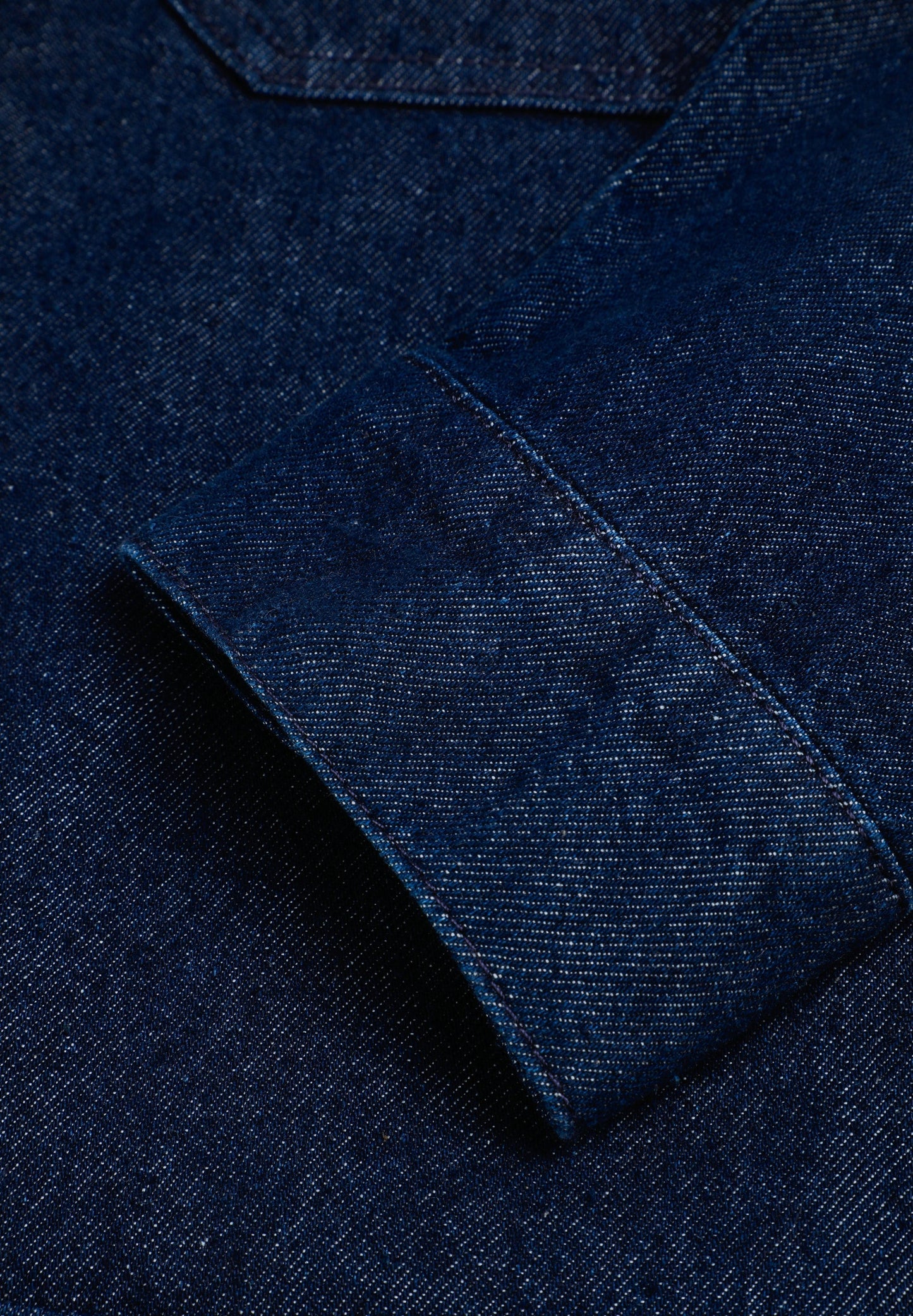 CASACO JEANS EFEITO DESBOTADO