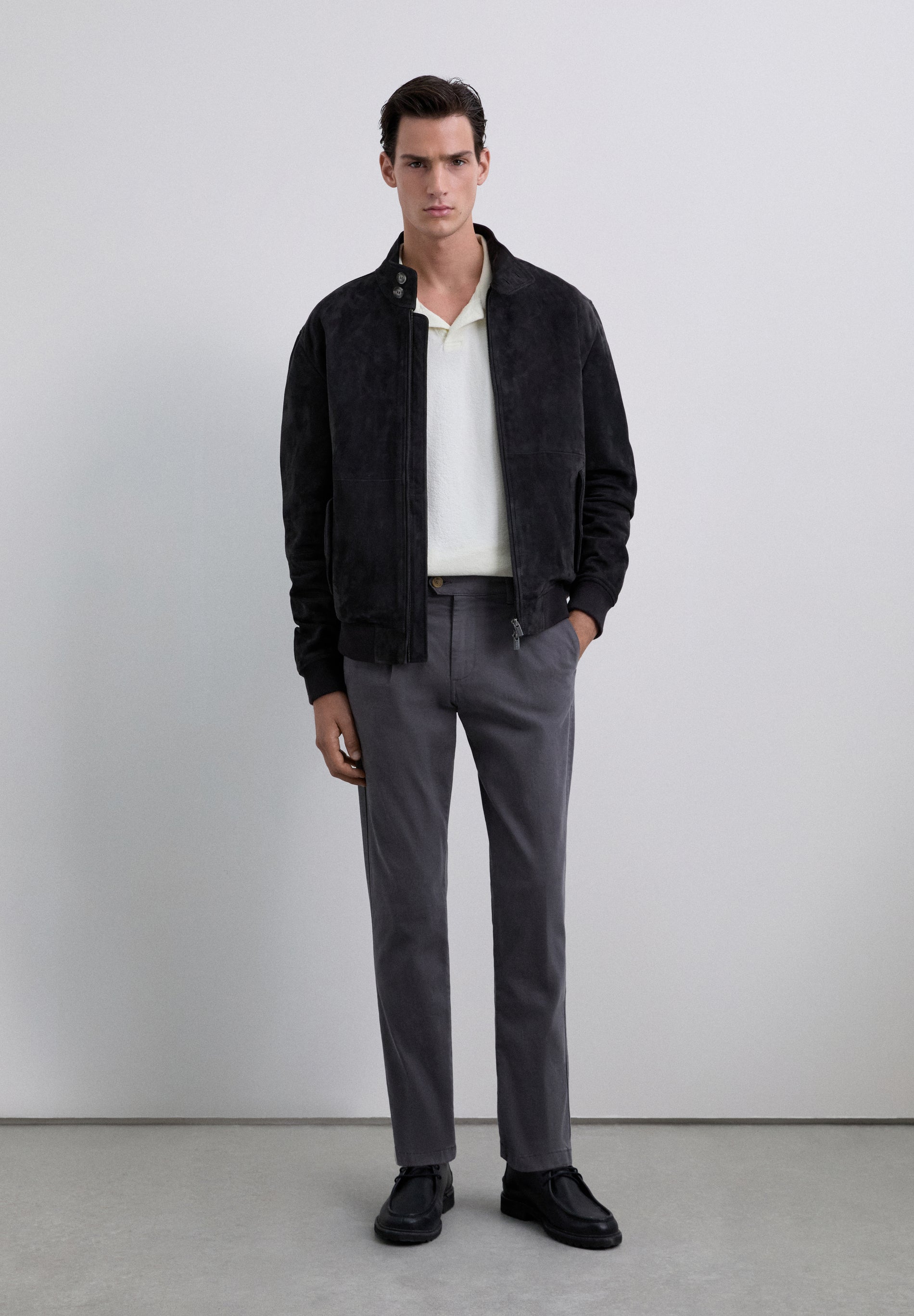 CALÇAS CHINOS PINÇAS