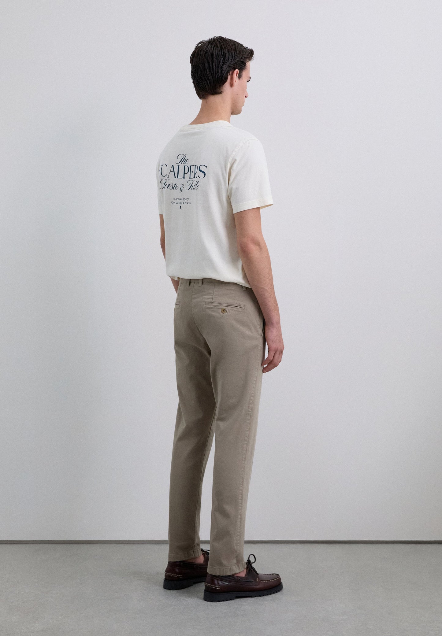 CALÇAS CHINOS PINÇAS