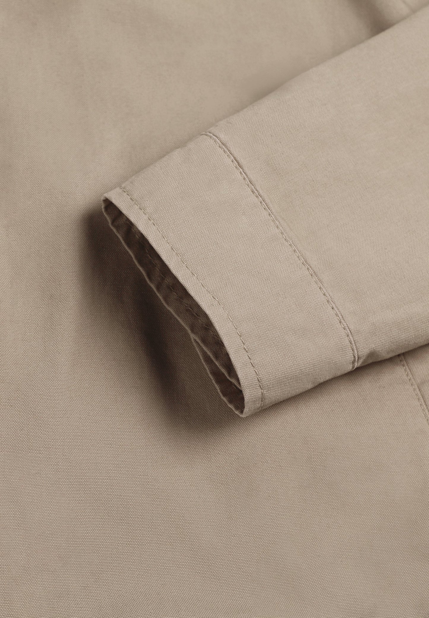 CASACO BOMBER COM LOGÓTIPO