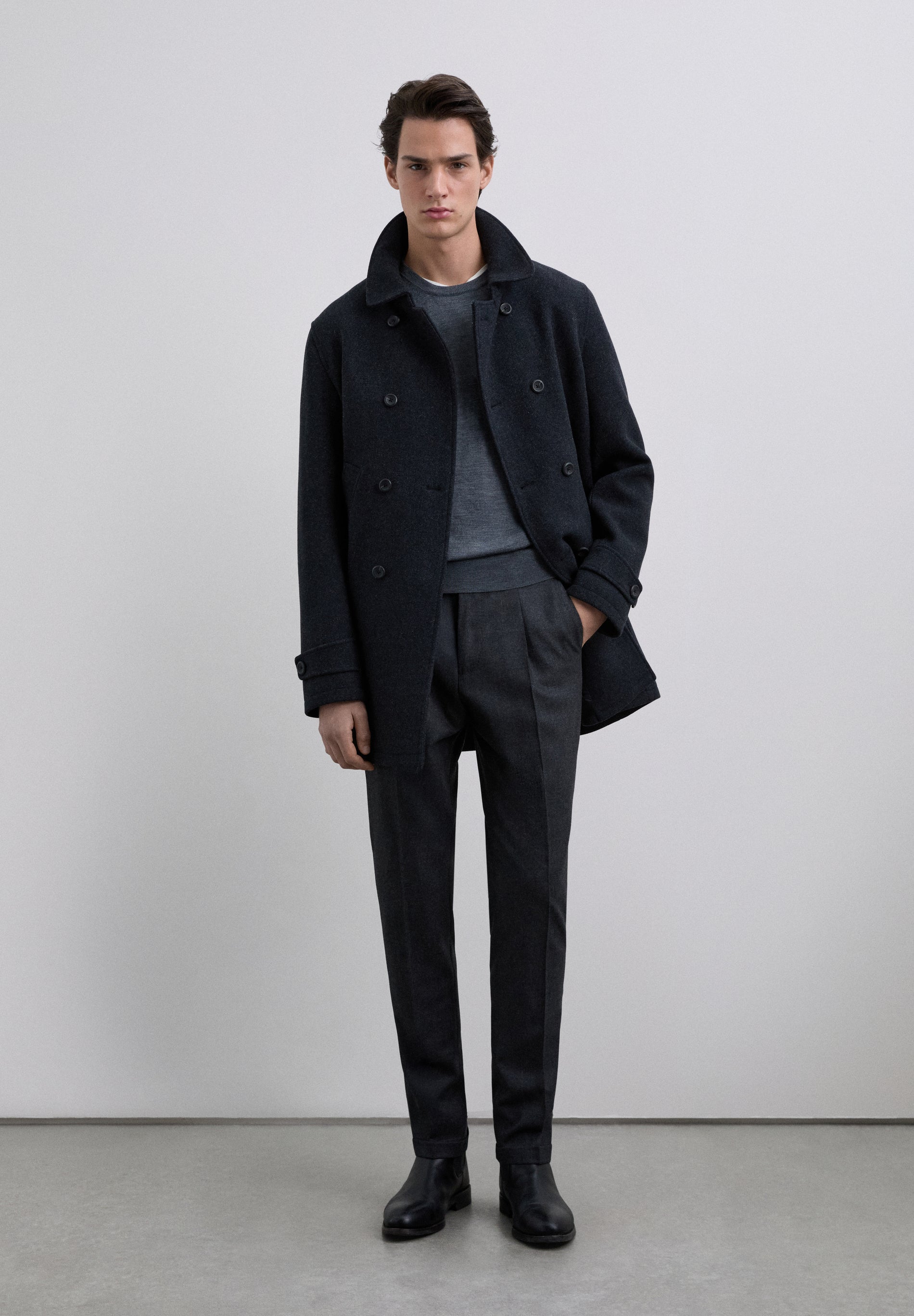 CALÇAS COM PINÇA EM LÃ E ALGODÃO