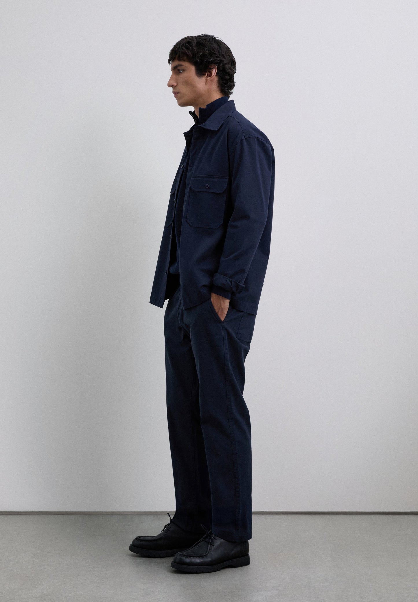 CALÇAS DE SARJA REGULAR FIT