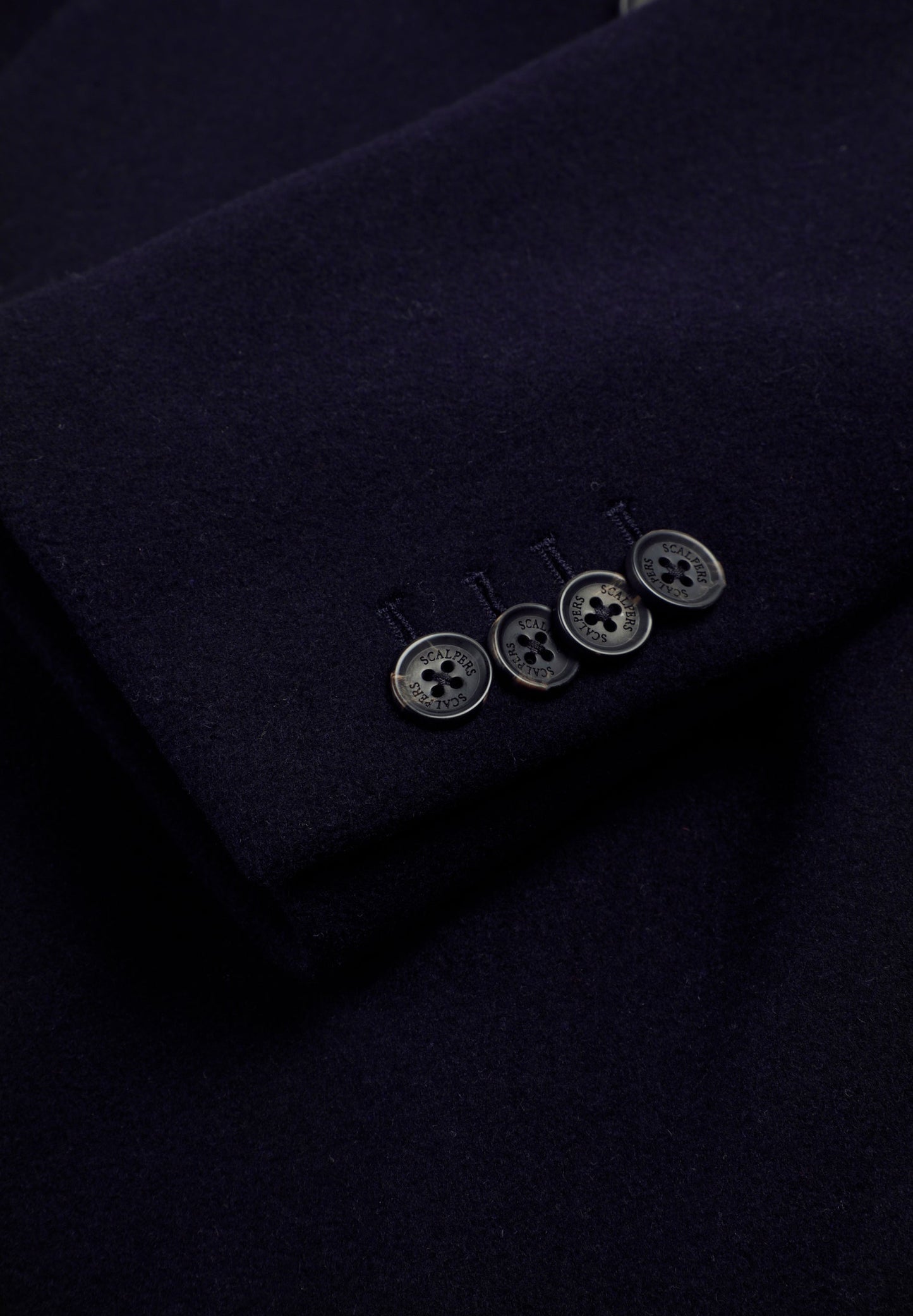 CASACO CRUZADO COM LÃ