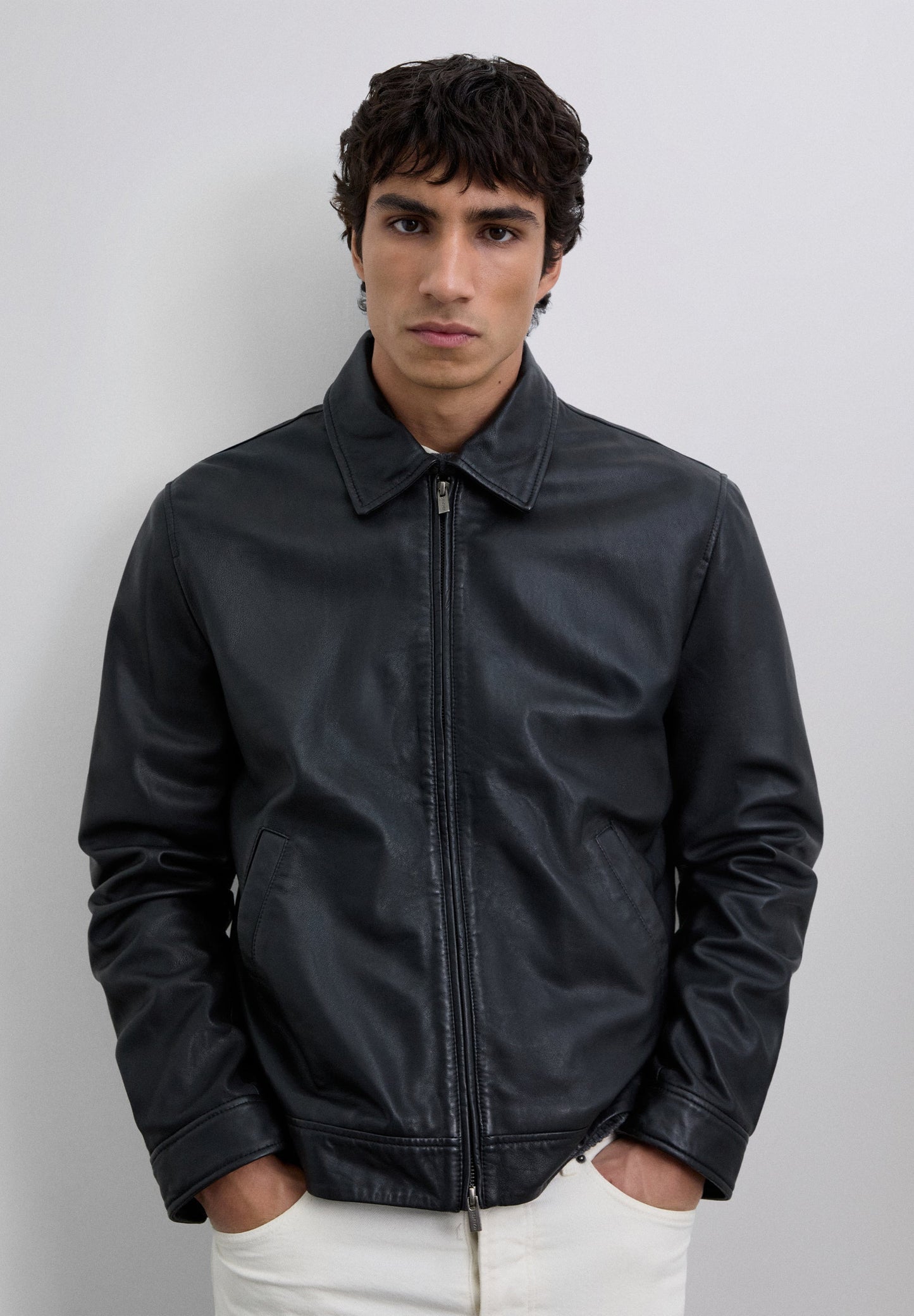 CARDIGAN DE PELE COM GOLA DE CAMISA