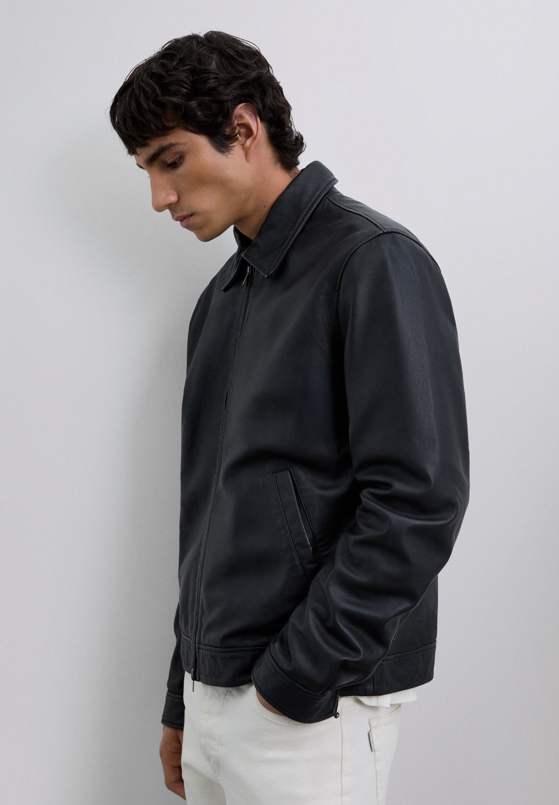 CARDIGAN DE PELE COM GOLA DE CAMISA