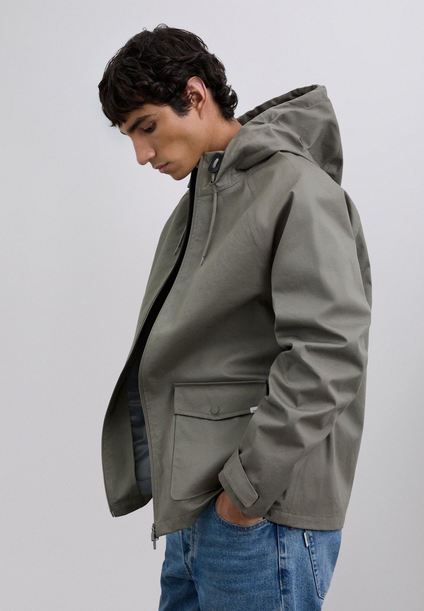 CARDIGAN IMPERMEÁVEL COM LOGÓTIPO