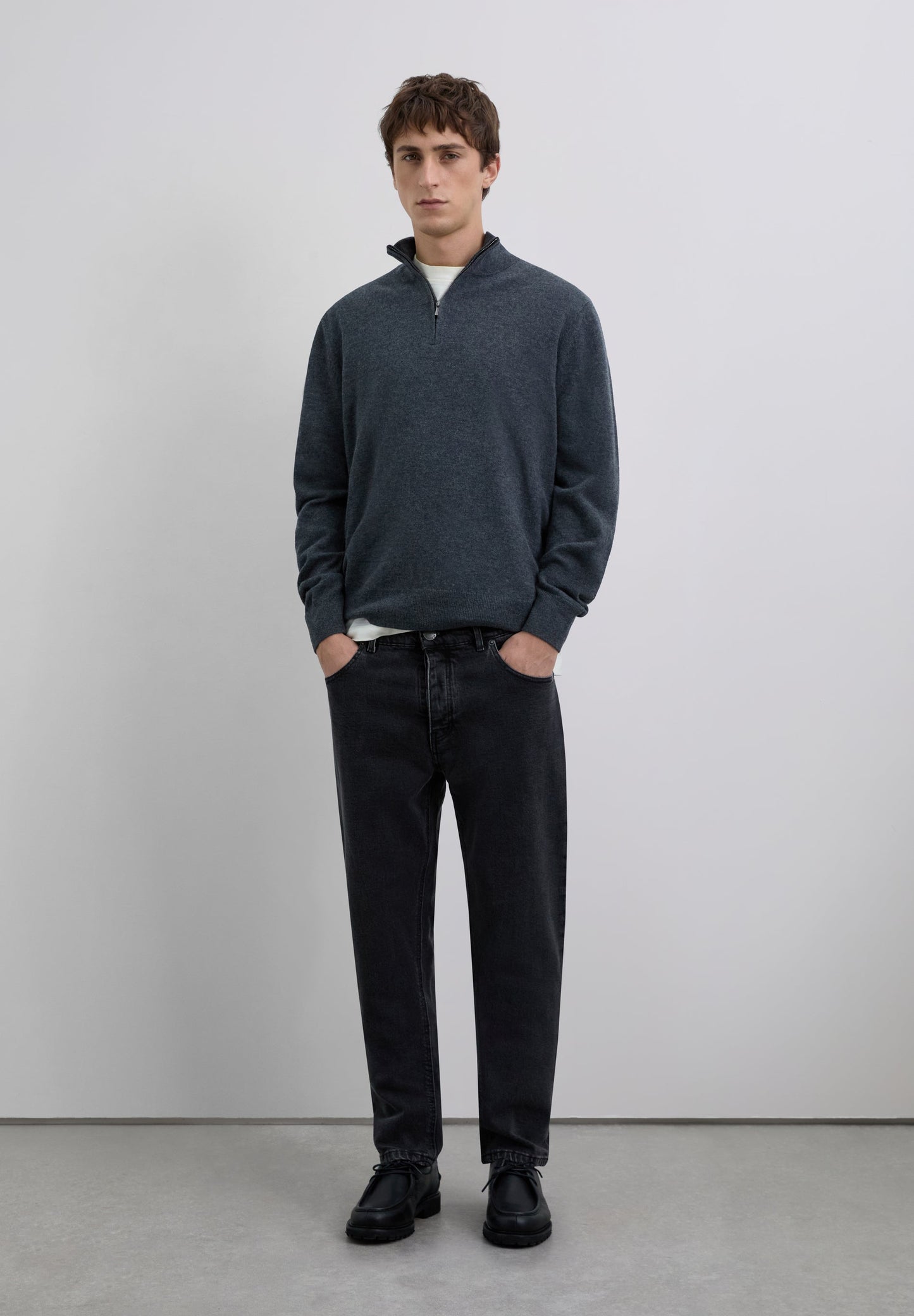 CALÇAS JEANS SLIM FIT