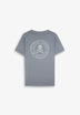 T-SHIRT COM LOGÓTIPO ATRÁS