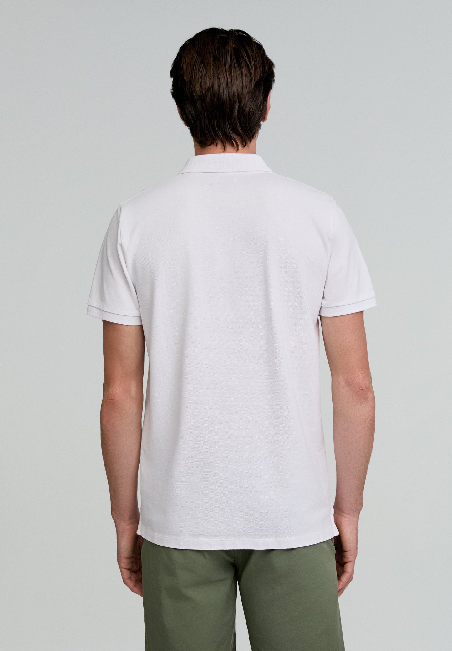 CAMISA POLO COM LOGO A CONTRASTAR