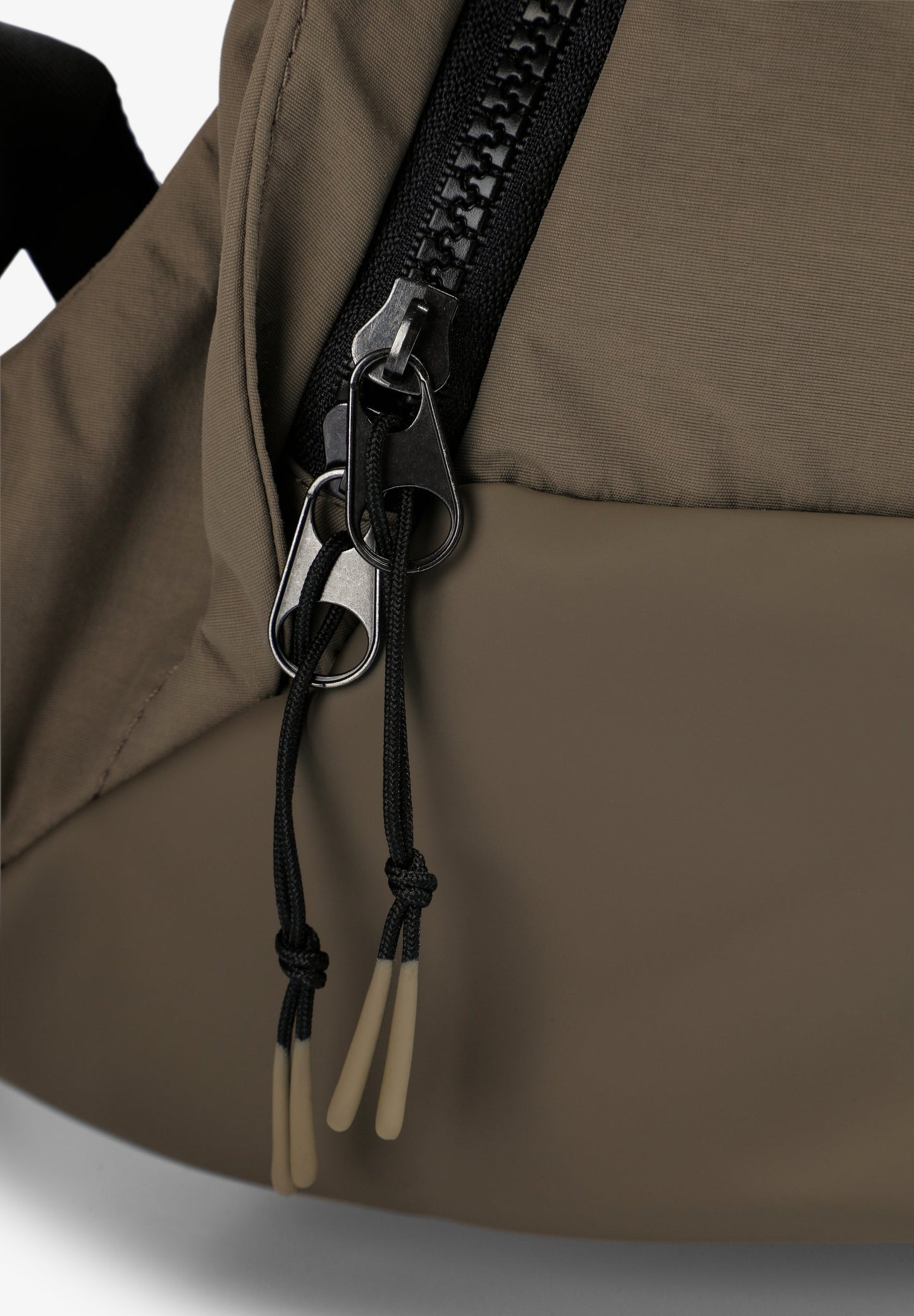 MOCHILA TÉCNICA LOGÓTIPO NO TOM