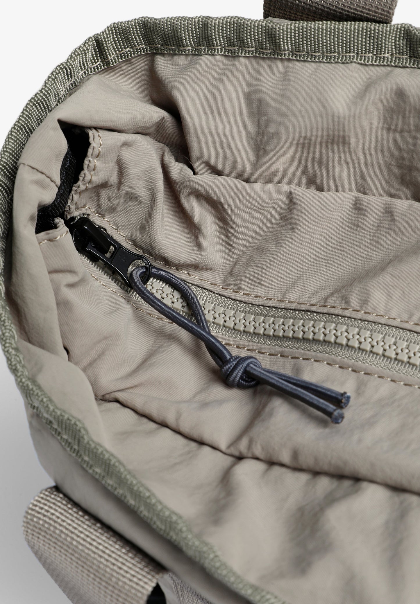 BOLSA ASAS AJUSTABLES CONTRASTE - Scalpers