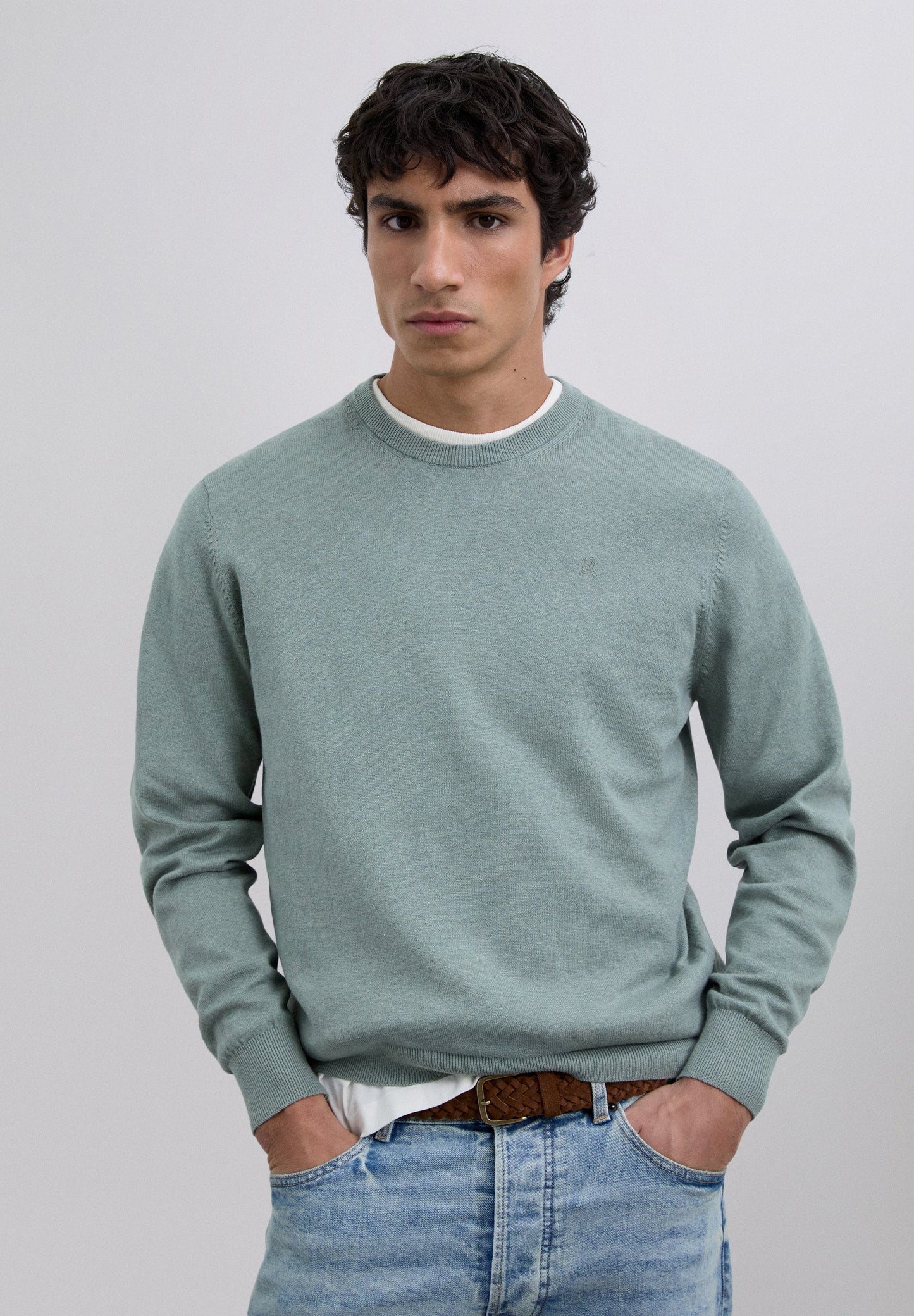 SWEATER SKULL BORDADA