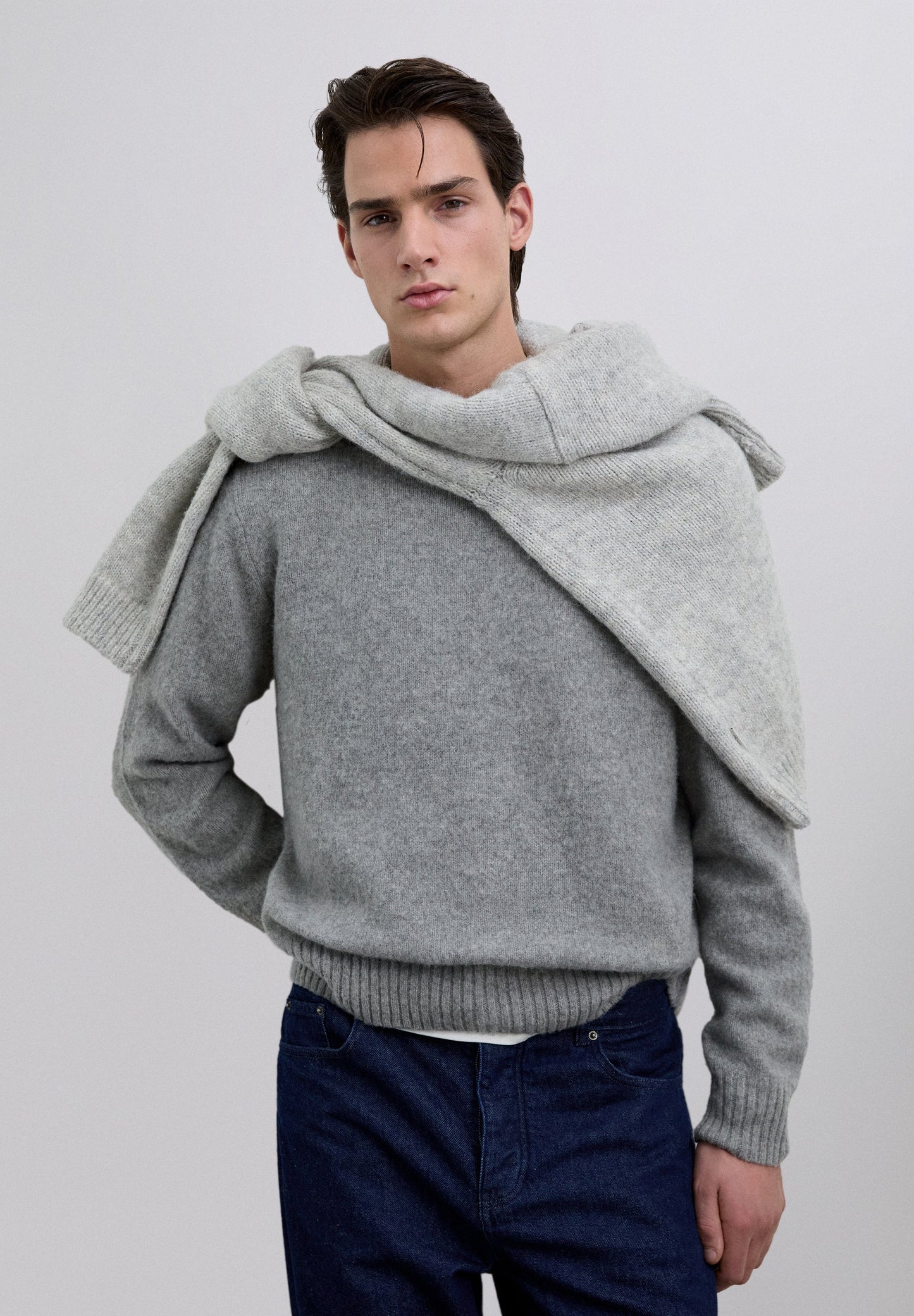 SWEATER DE LÃ COM EFEITO ESCOVADO