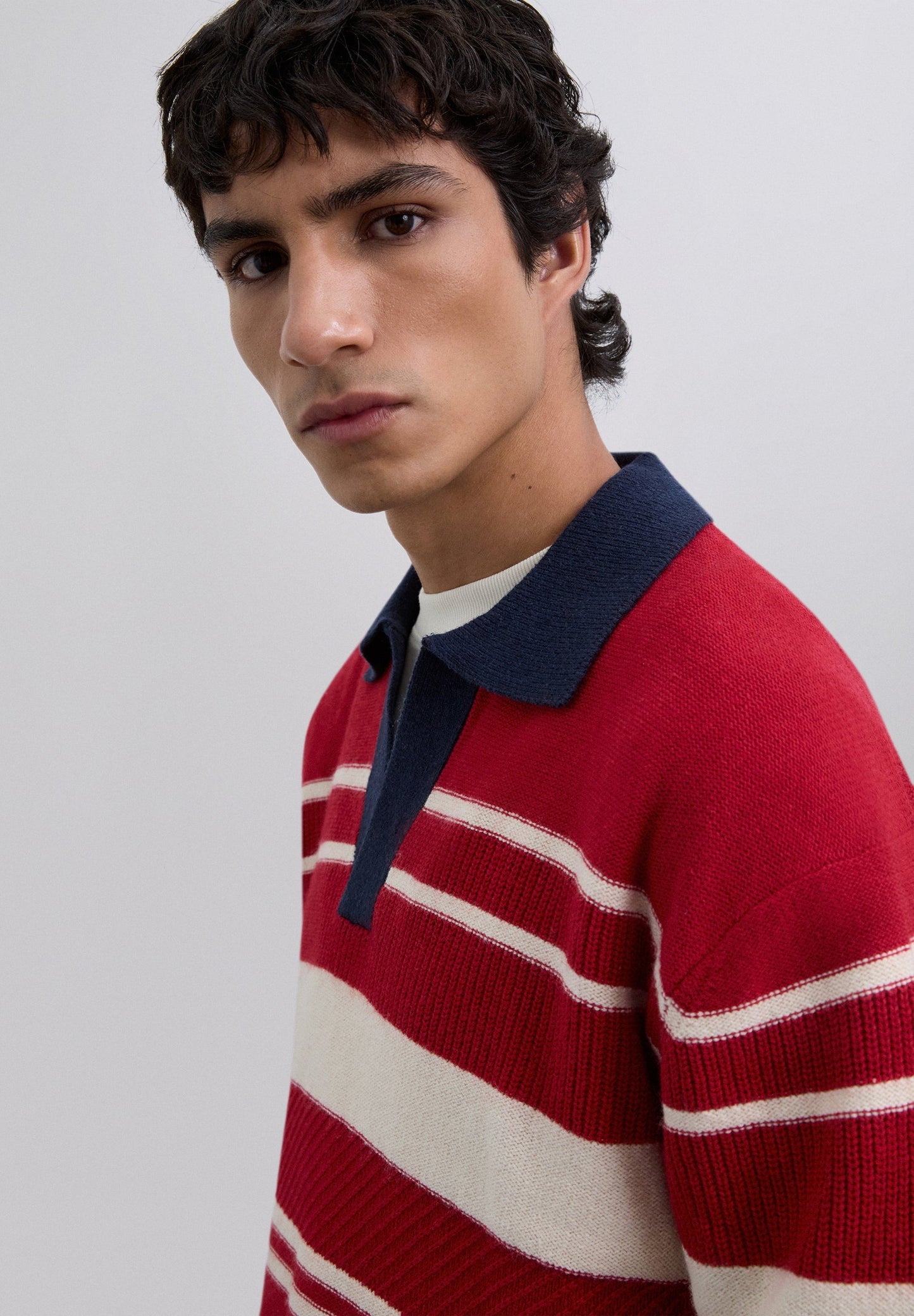 SWEATER CAMISA POLO ÀS RISCAS DE LÃ