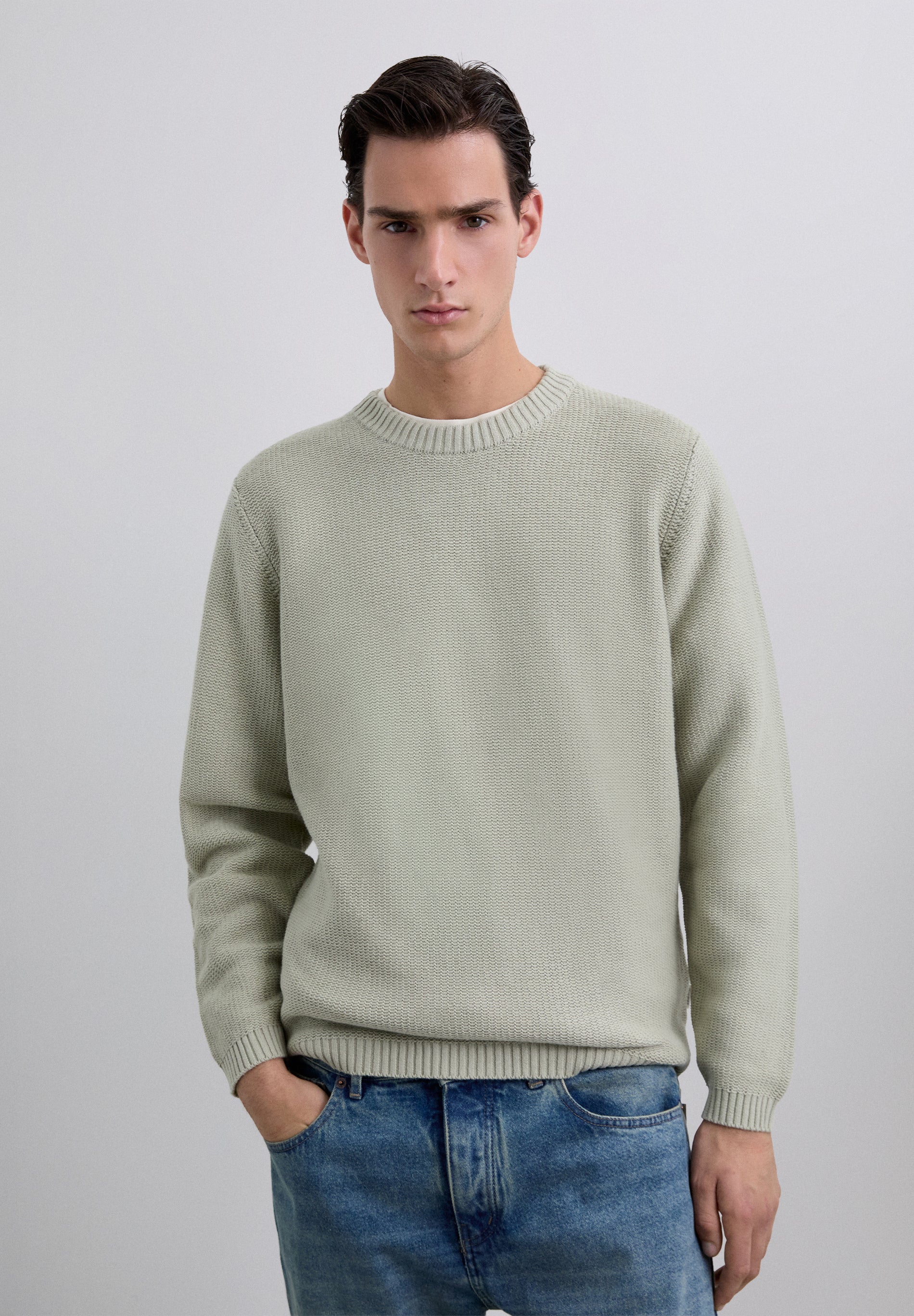 SWEATER DE MALHA COM ESTRUTURA