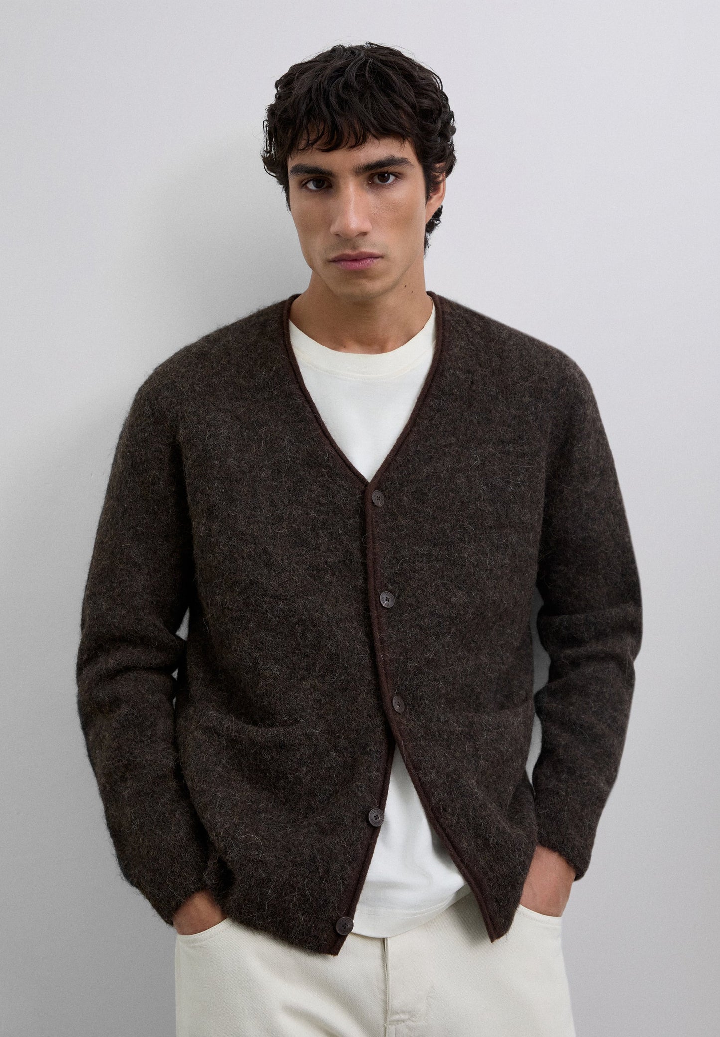 CARDIGAN DE ALPACA COM DECOTE EM V