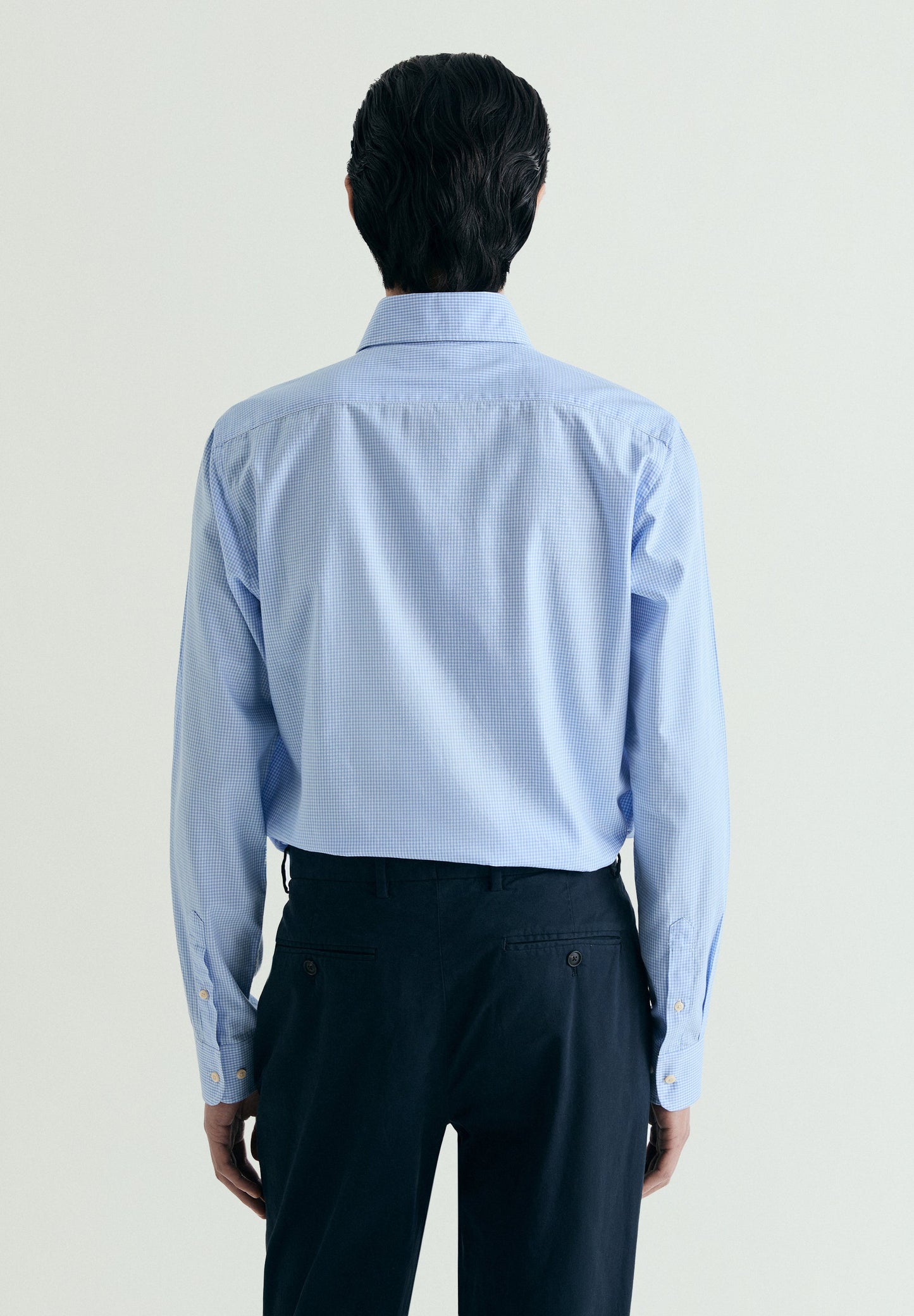 CAMISA XADREZ COM BORDADO EM CONTRASTE