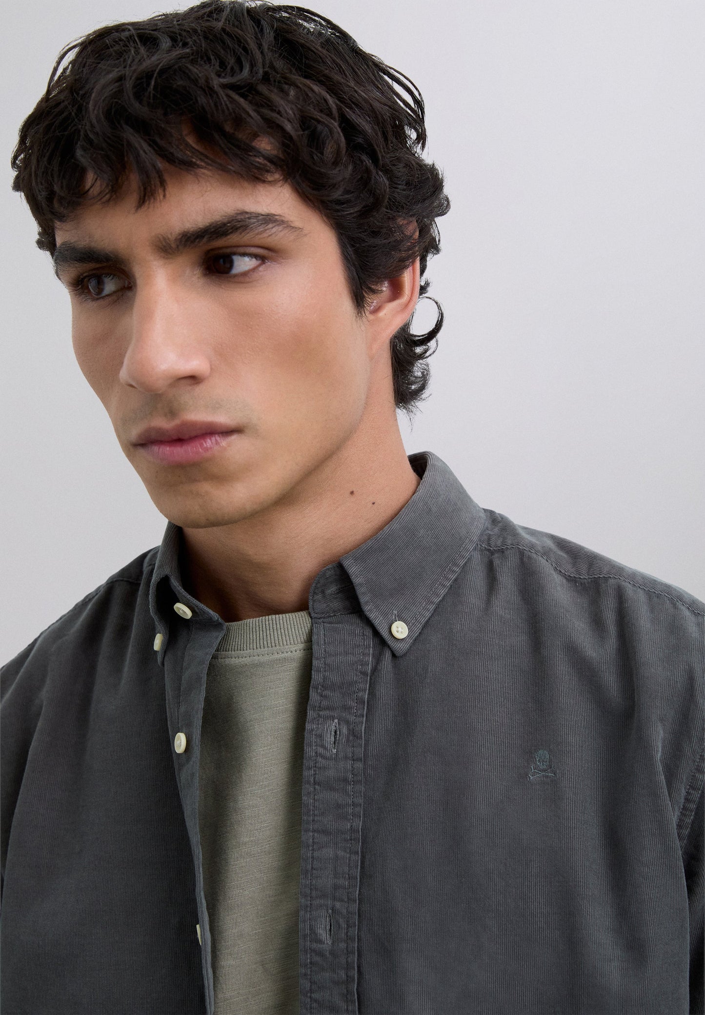 CAMISA BOMBAZINA FINA COM SKULL