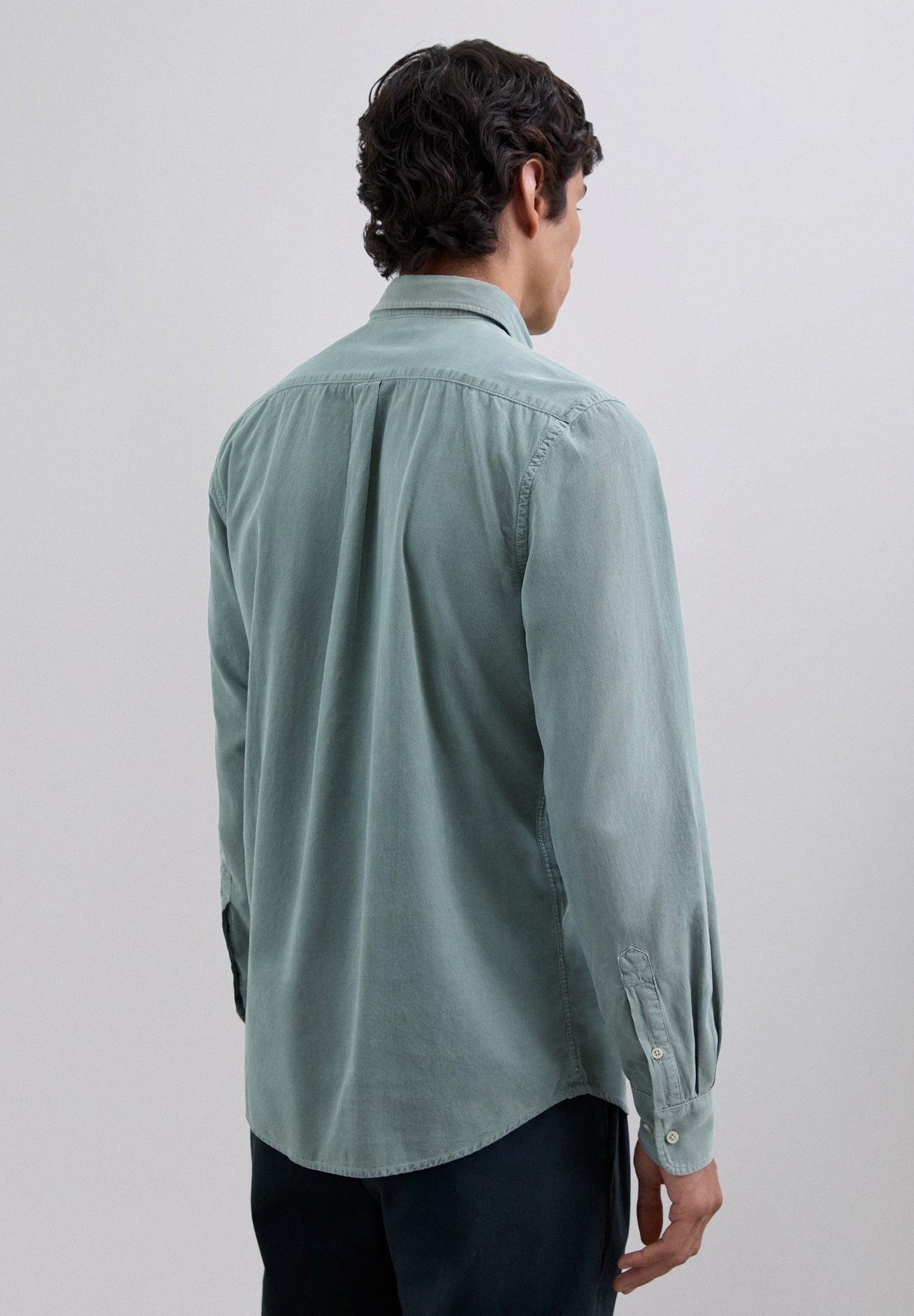 CAMISA BOMBAZINA FINA COM SKULL