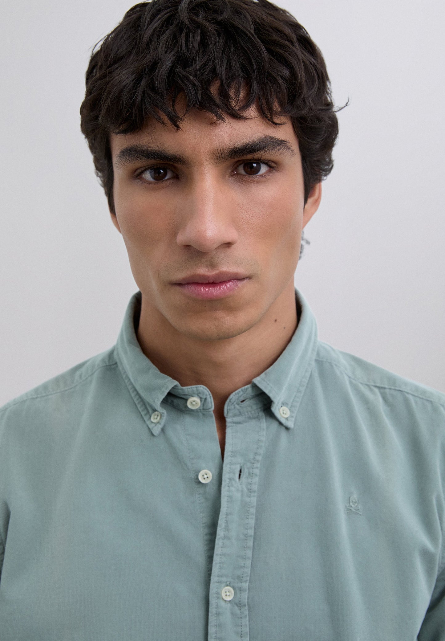 CAMISA BOMBAZINA FINA COM SKULL