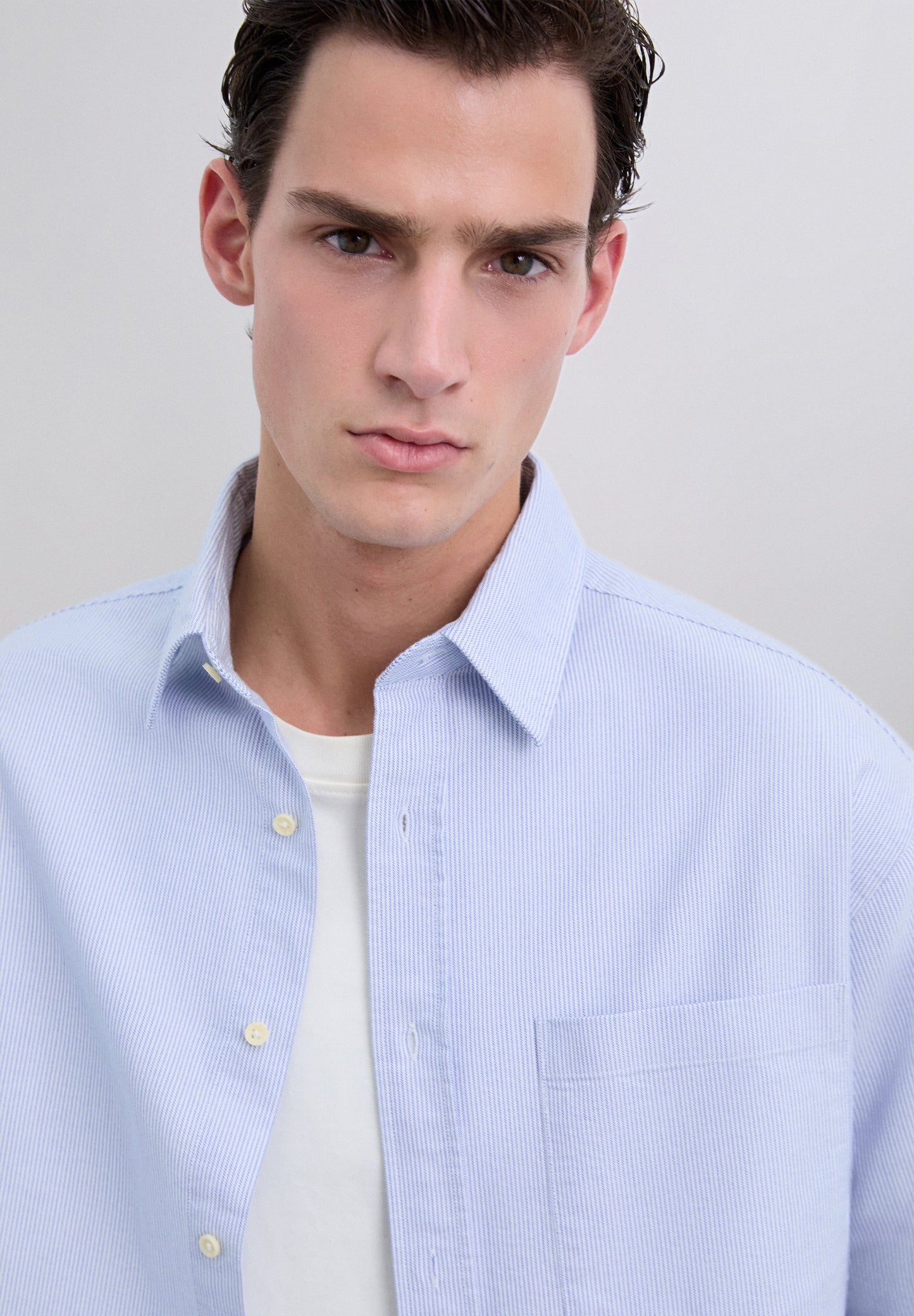 CAMISA ÀS RISCAS COM SKULL